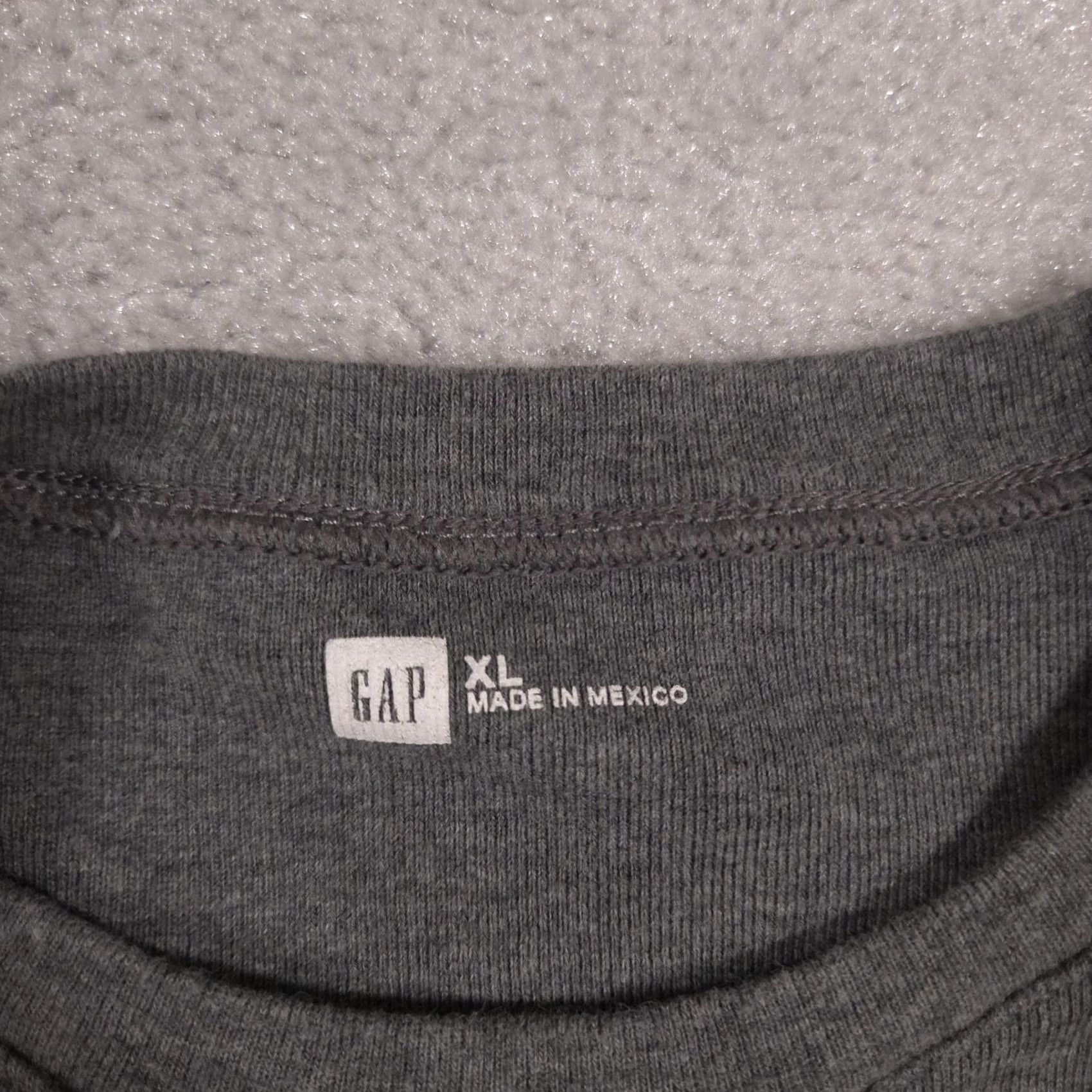 Gap Gap Shirt Mens XL Gray Long Sleeve Crewneck Basic Solid Tee Casual Size US XL / EU 56 / 4 - 4 Thumbnail
