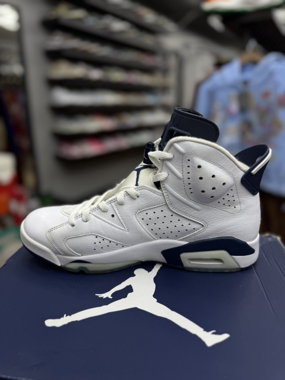 Jordan Brand × Nike Jordan 6 Midnight Navy Size 10 Pre Owned W BOX Size US 10 / EU 43 - 5 Thumbnail