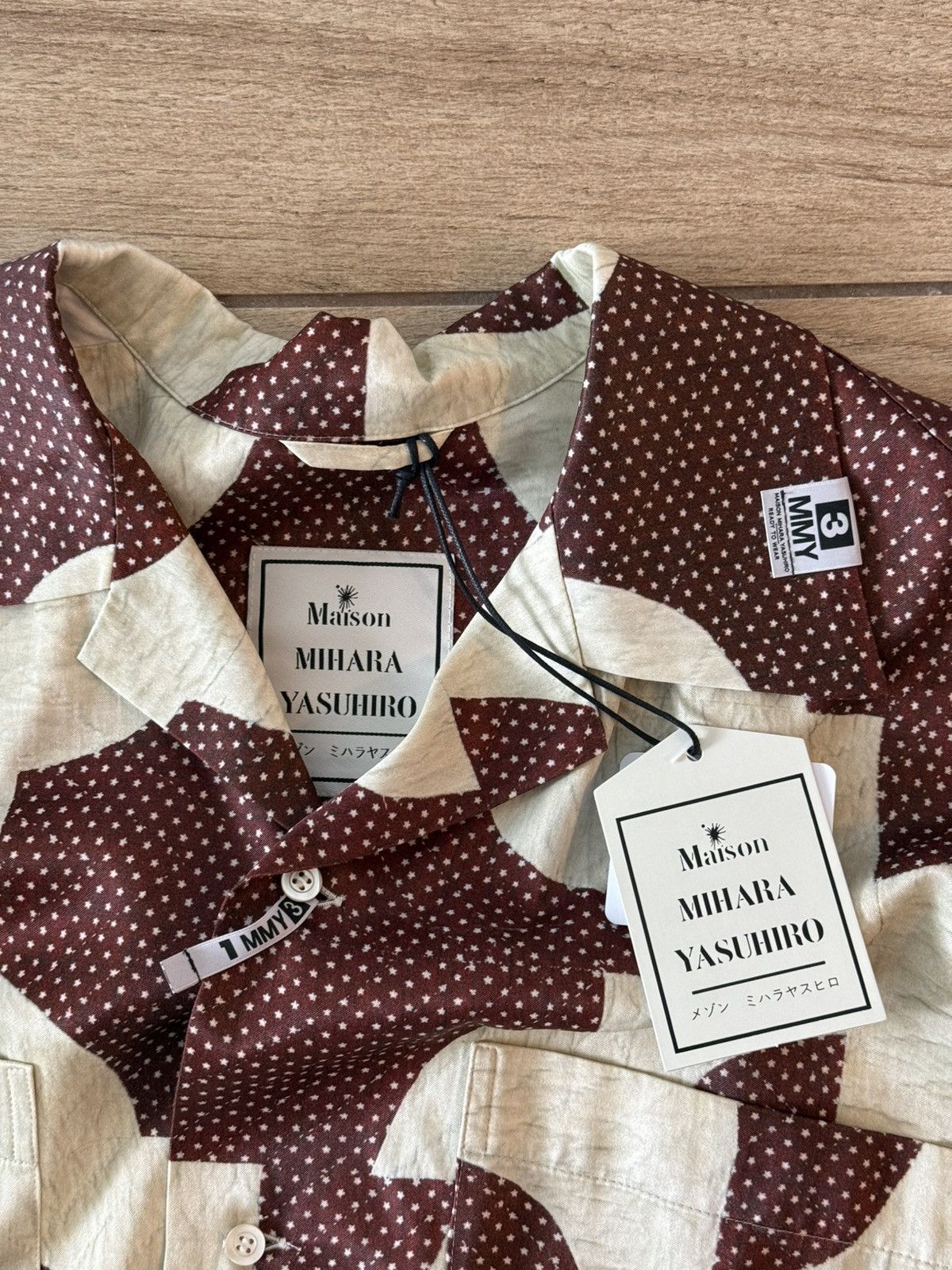 Maison MIHARA YASUHIRO Maison Mihara Yasuhiro Drunker's Path Shirt 'Red' Size US XXS / EU 40 - 6 Thumbnail