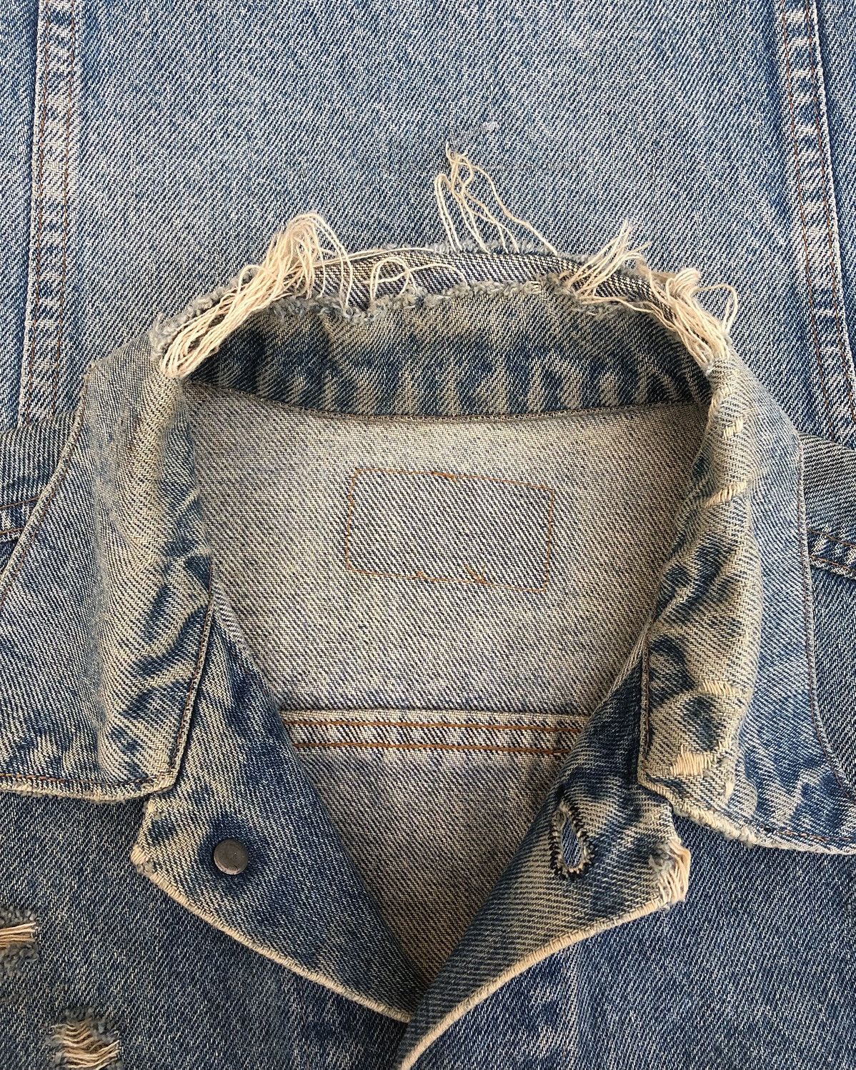 Levi's 70s/80s Thrashed Levi's Type III Denim Jacket Size US M / EU 48-50 / 2 - 9 Thumbnail