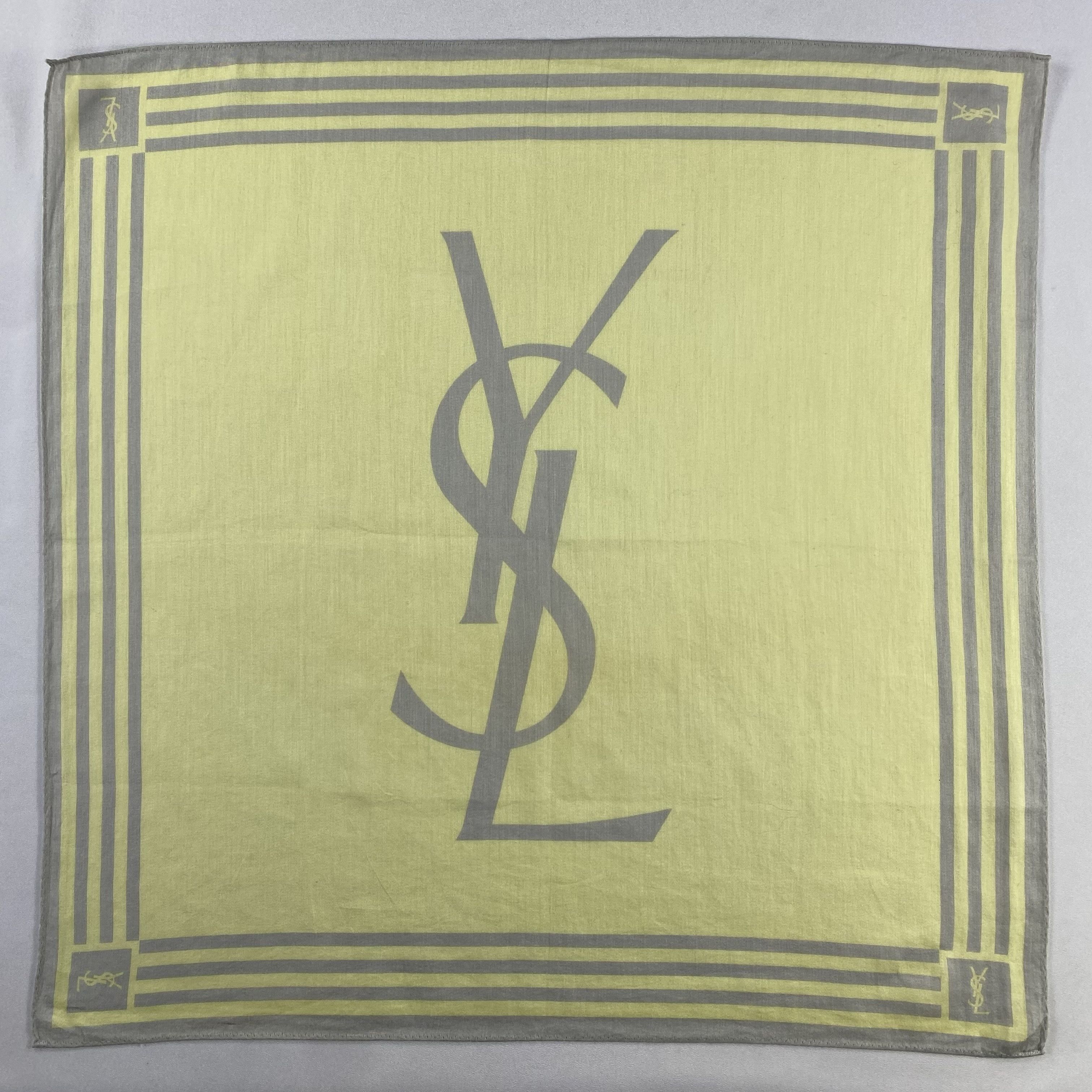 Vintage Yves Saint Laurent Handkerchief / Neckerchief-P1178 Size ONE SIZE - 1 Thumbnail
