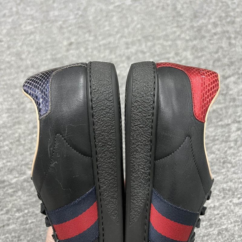 Gucci Gucci ACE Leather Bee Embroidered Sneakers - Size US 7.5 / IT 37.5 - 6 Thumbnail