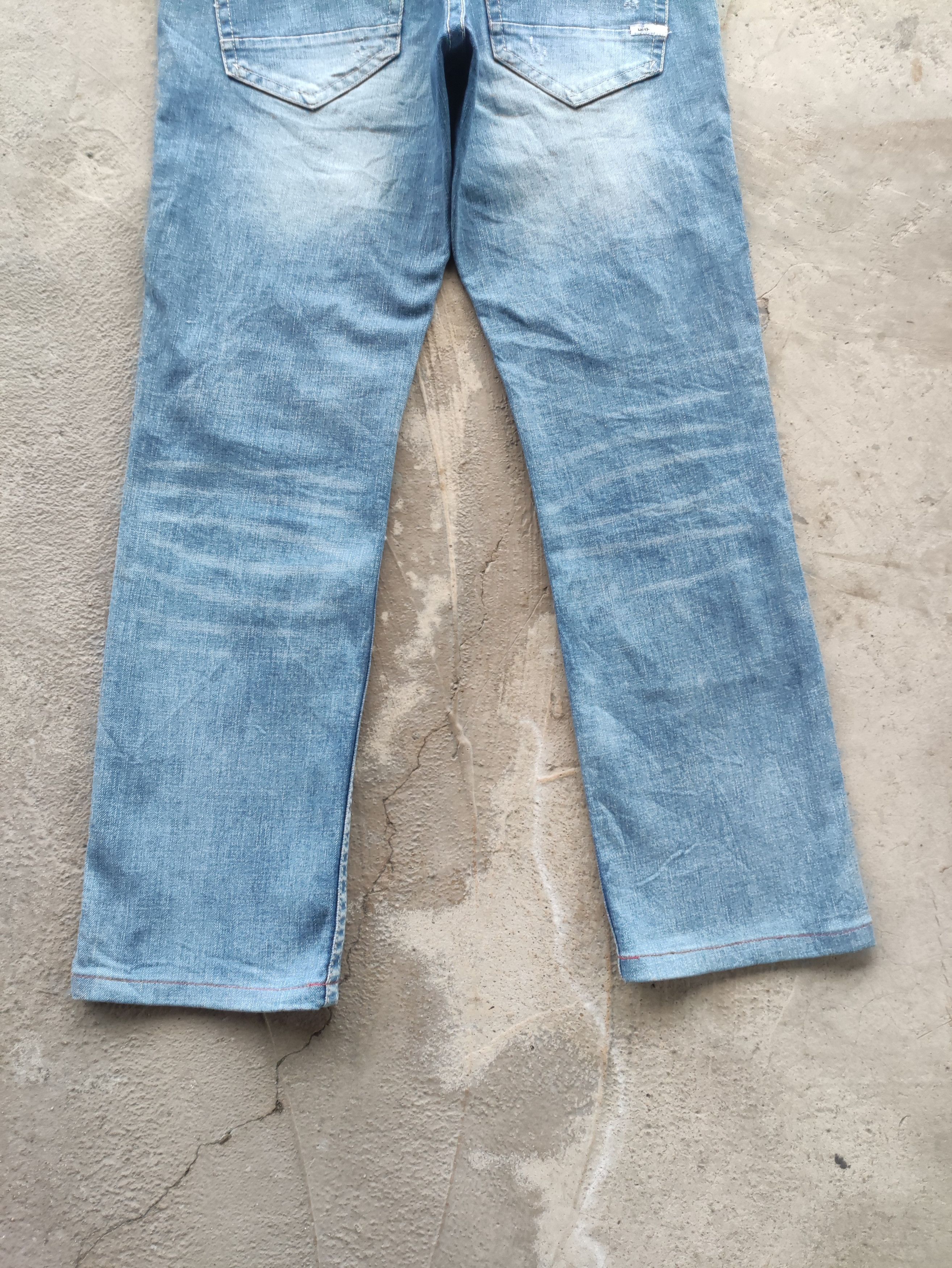 Japanese Brand Vintage GRF Collection Jean Distressed Faded Denim Size US 36 / EU 52 - 11 Thumbnail