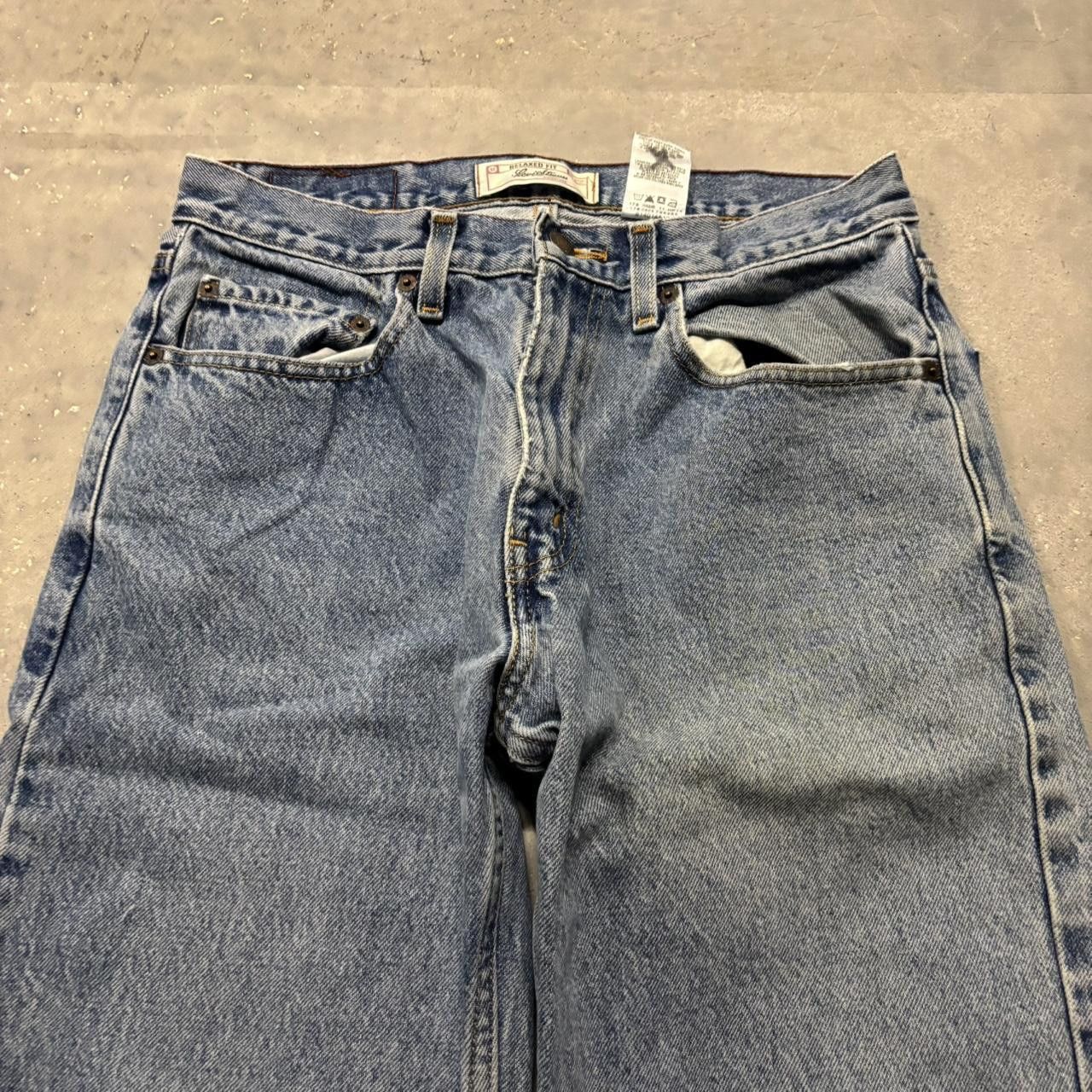 Levi's × Vintage Crazy Vintage Y2K/2000s Medium Wash Levi’s Denim Jeans! Size US 30 / EU 46 - 5 Thumbnail