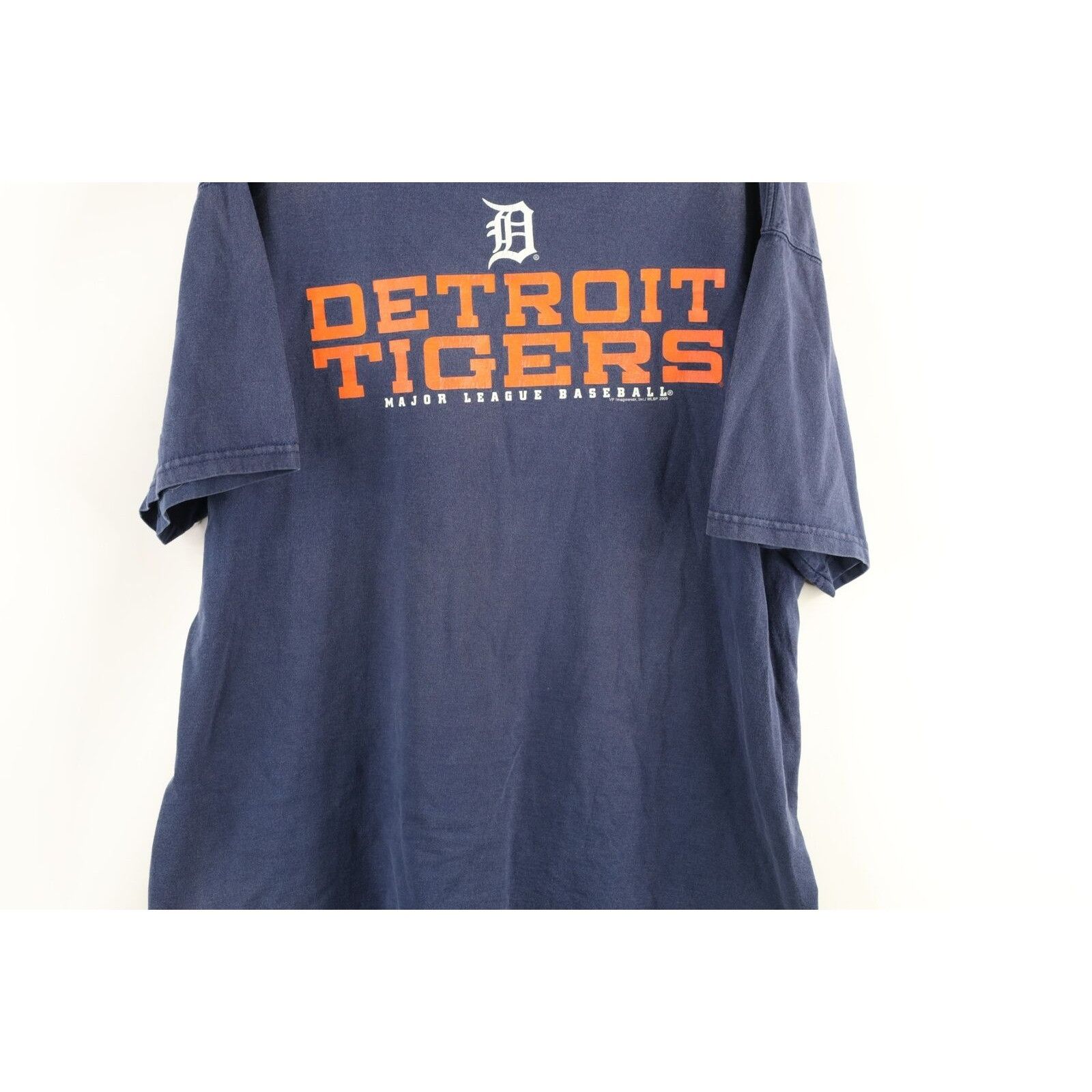 Vintage Vintage Faded Spell Out Detroit Tigers Baseball T-Shirt Size US XL / EU 56 / 4 - 3 Thumbnail