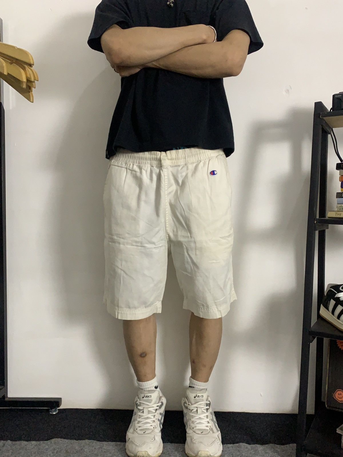 Champion Vintage White 'Champion' Y2K Regular Fit Relaxed Shortpants Size US 32 / EU 48 - 3 Thumbnail