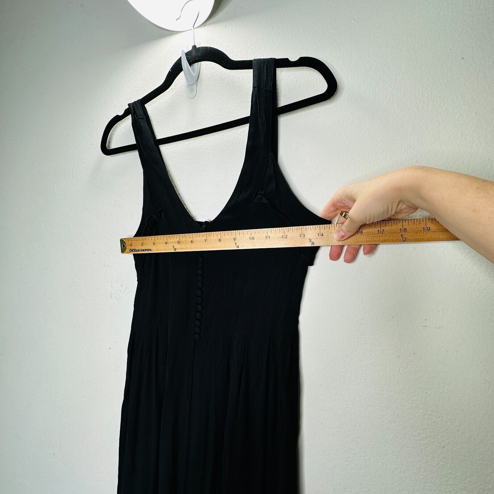 Other Taylor & Sage Black V Neck Button Front Wide Leg Jumpsuit S Size 26" / US 2 / IT 38 - 14 Thumbnail