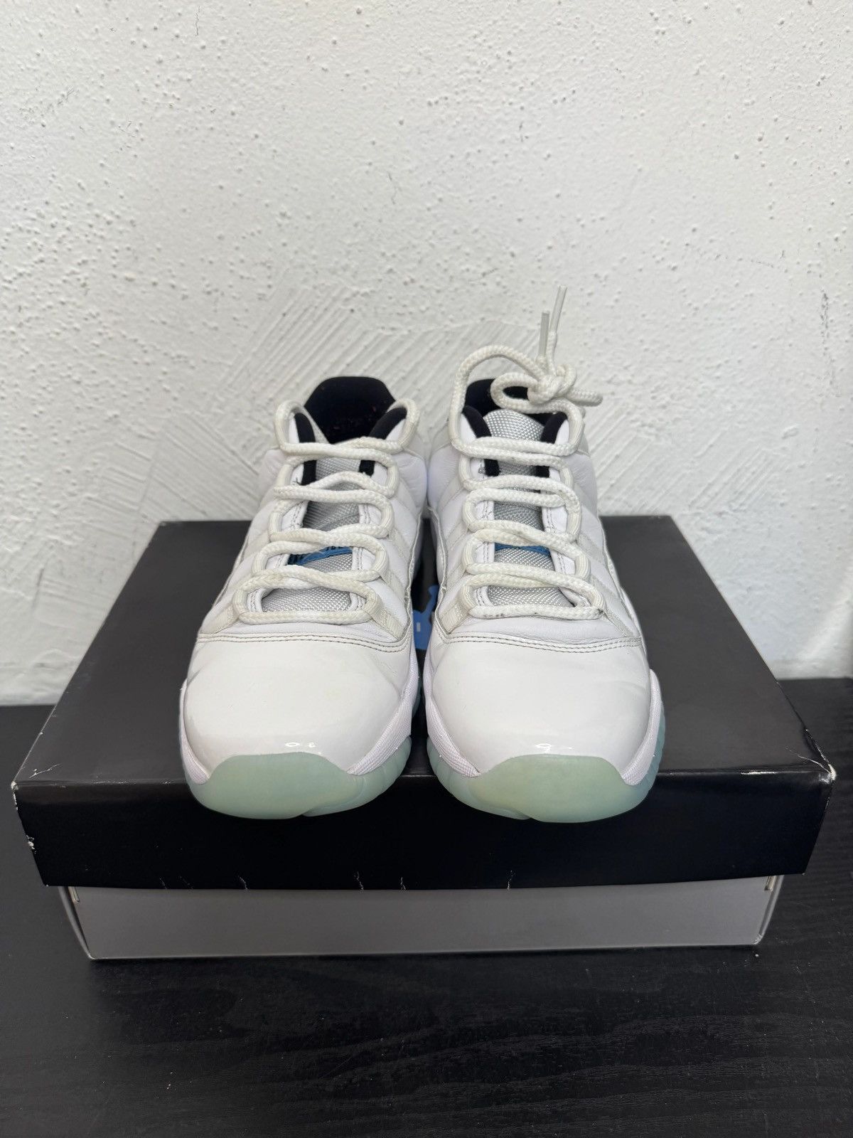 Jordan Brand Jordan 11 Low Legend Blue 7 Size US 7 / EU 40 - 5 Thumbnail