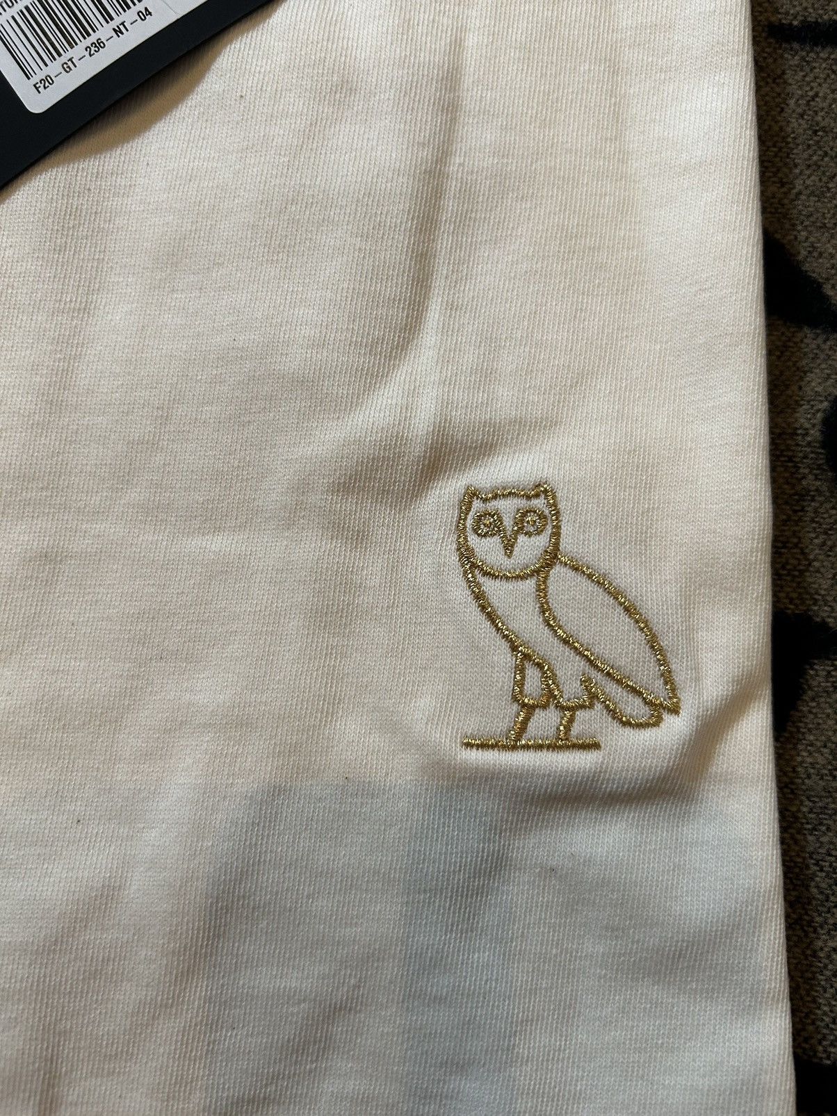 October's Very Own 2020 Cream Garment Dye Tshirt Size US L / EU 52-54 / 3 - 3 Thumbnail