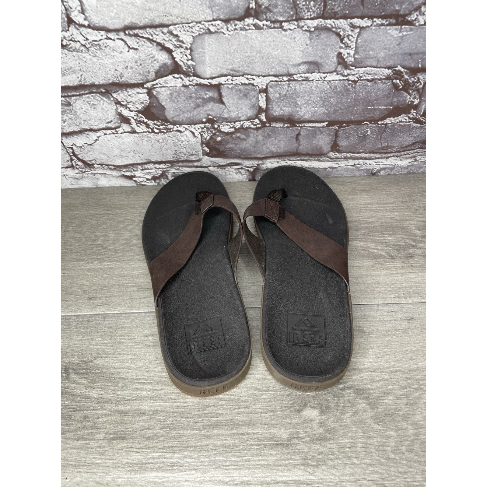REEF Reef Brown Leather Casual Beach Flip Flops Thong Sandals Men Size US 9 / EU 42 - 10 Thumbnail