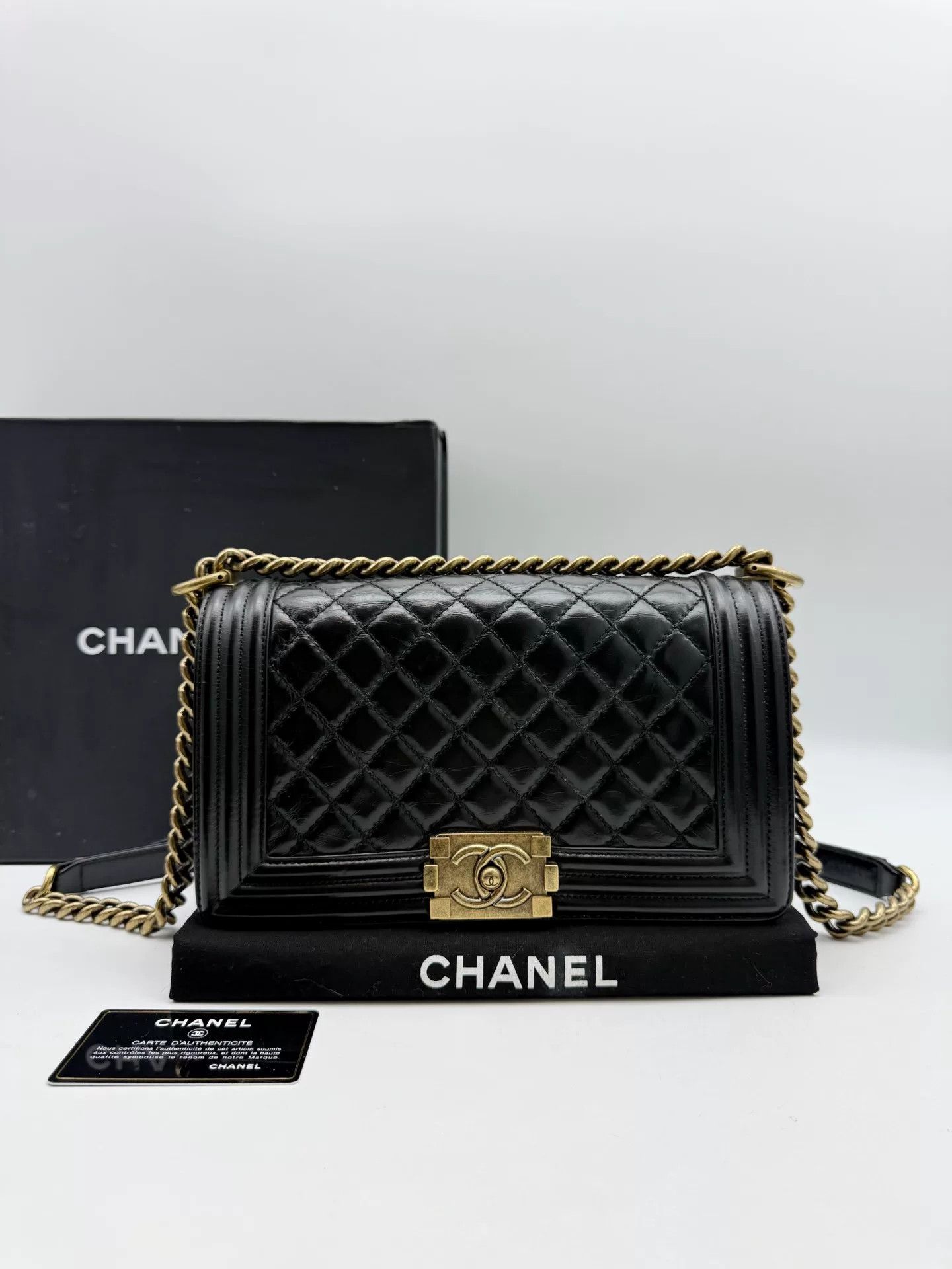 Chanel Pre-loved Bag Very good condition Size ONE SIZE - 1 Thumbnail