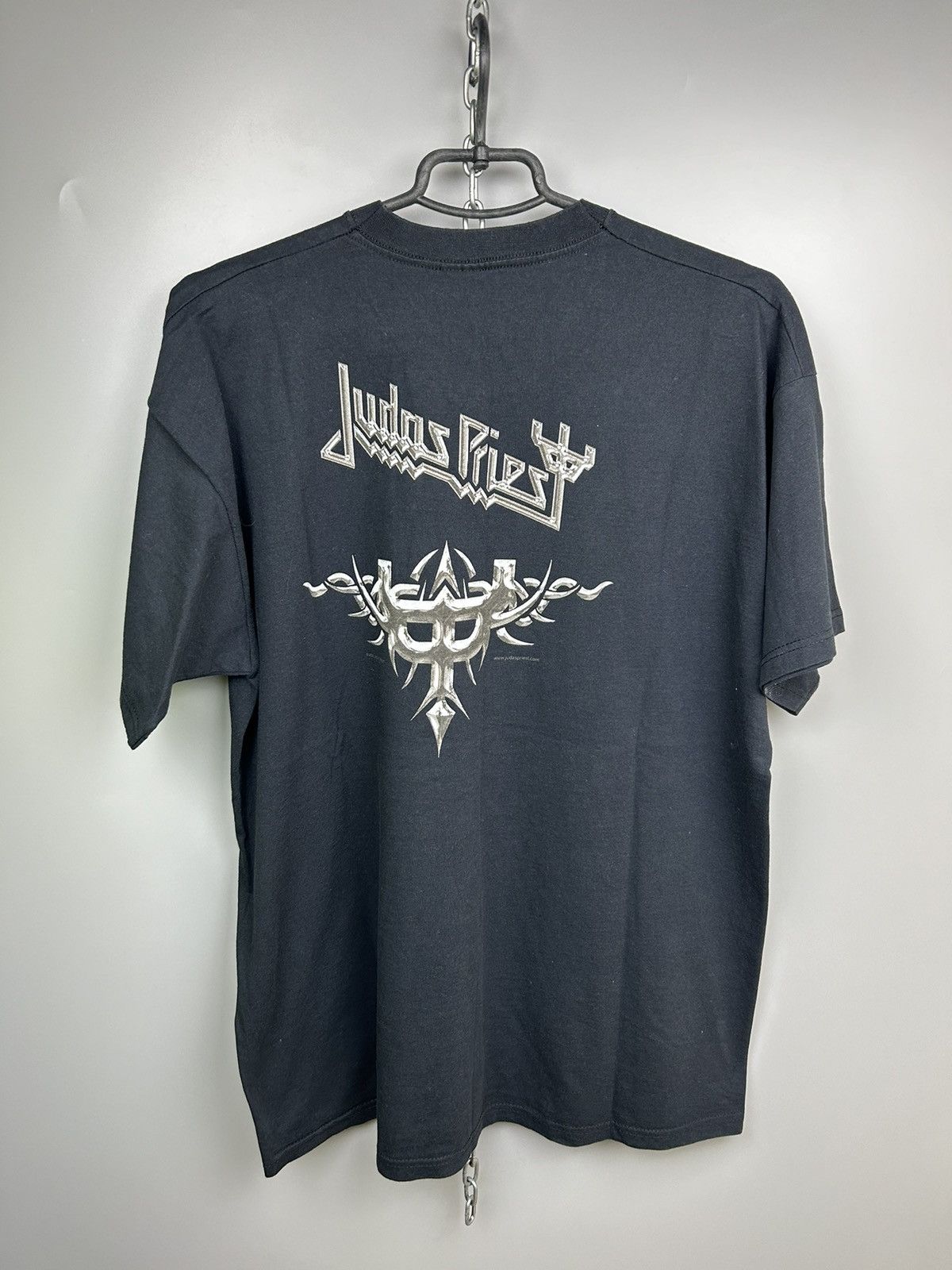 Band Tees × Vintage Vintage 2005 Judas Priest All Over Print Tee Size US XL / EU 56 / 4 - 8 Thumbnail
