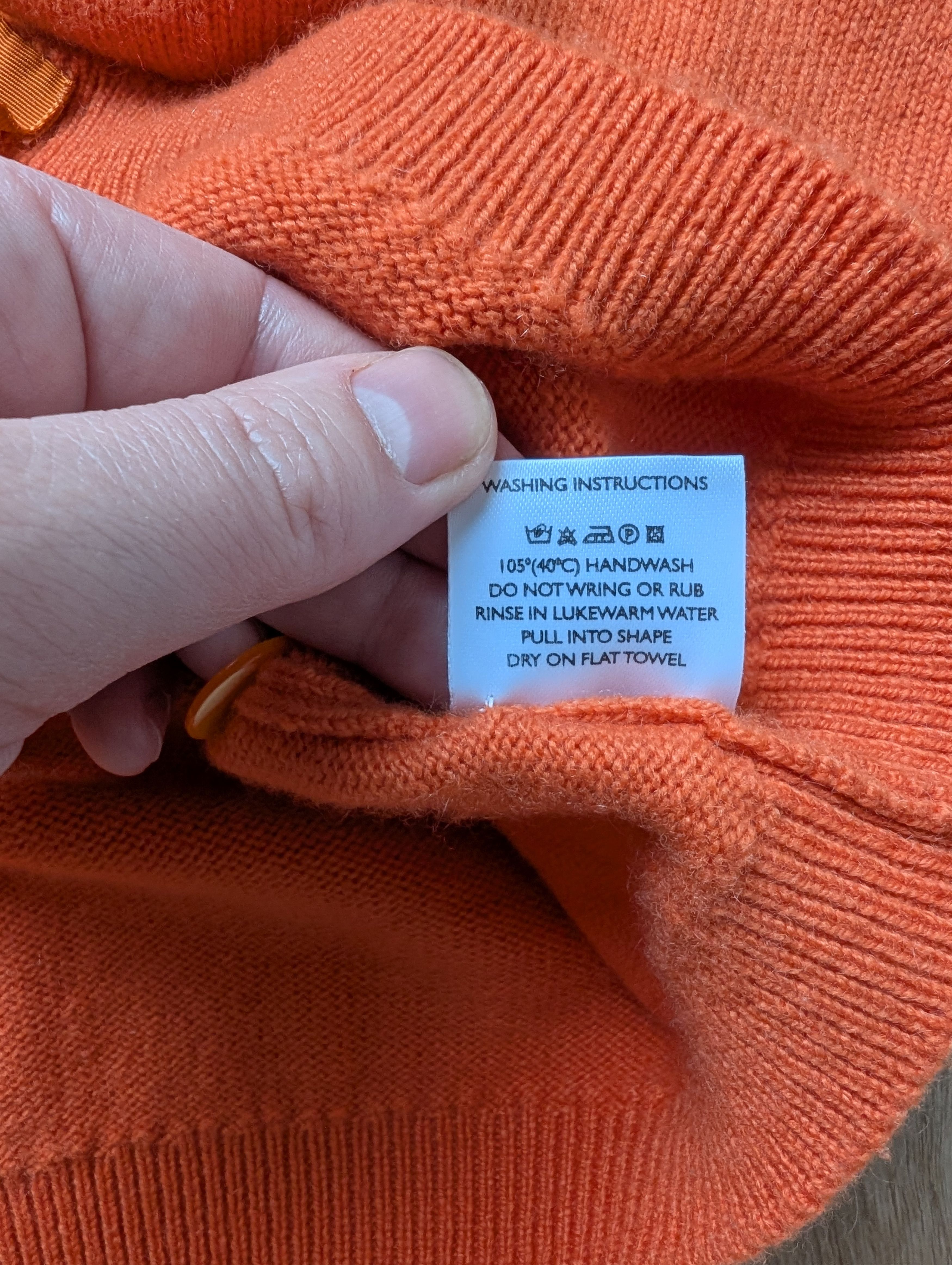Johnstons Of Elgin Johnstons Of Elgin 100% Soft Cashmere Cardigan Jacket Size L / US 10 / IT 46 - 6 Thumbnail