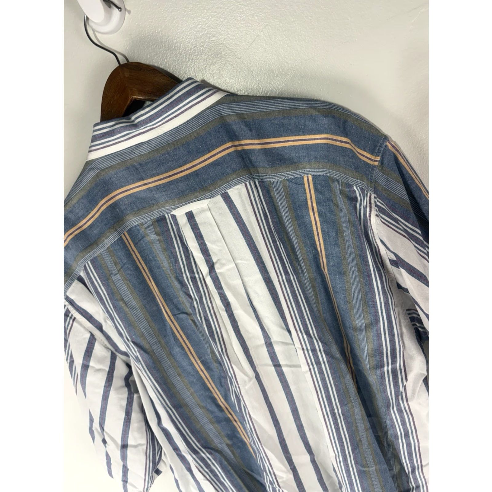 American Eagle Outfitters VINTAGE American Eagle Men’s Shirt Short Sleeve Cotton Button-Up Multi Striped 100% Woven Casual Summer Size US L / EU 52-54 / 3 - 5 Thumbnail