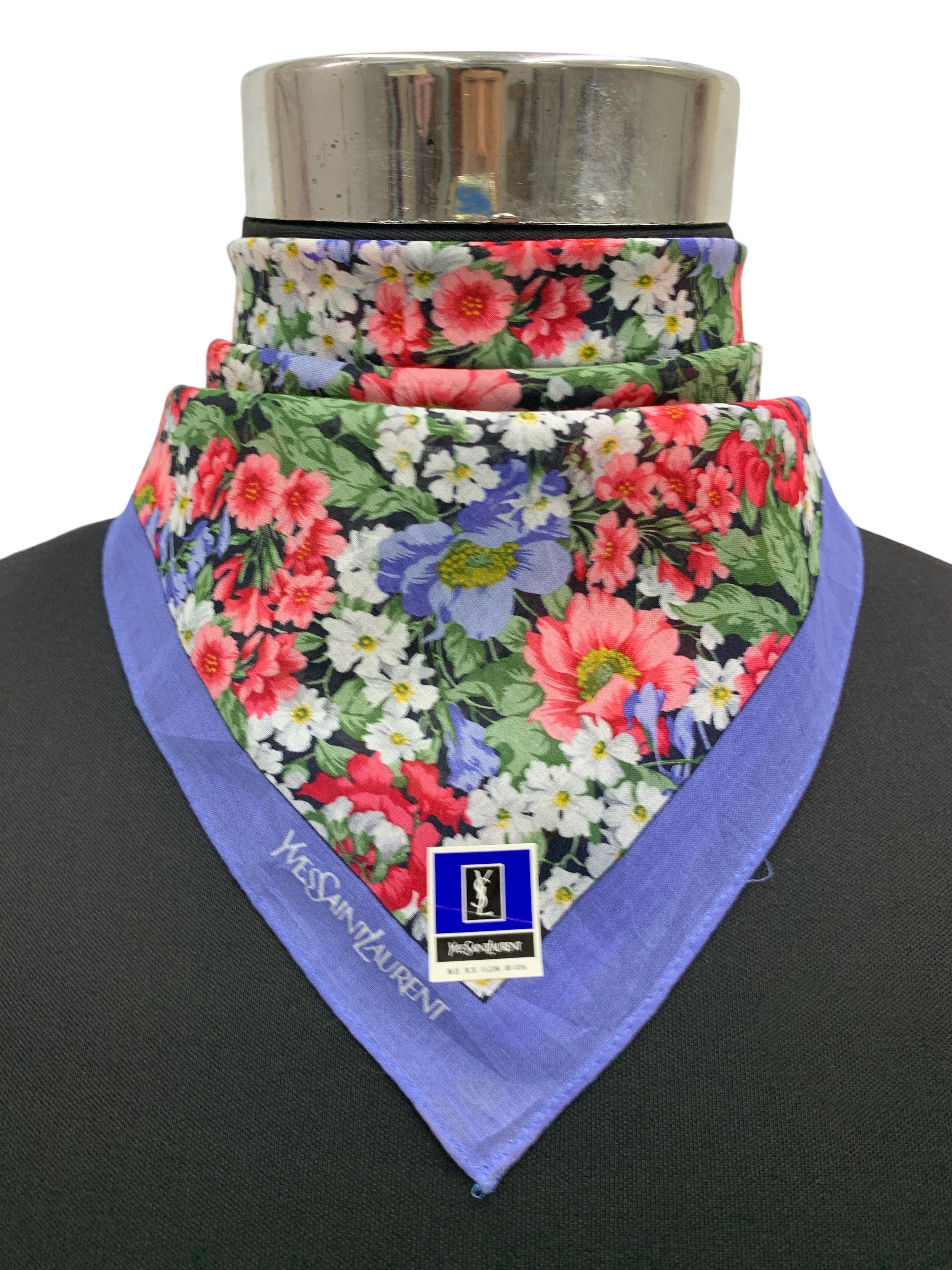 Vintage × Yves Saint Laurent Vintage Yves Saint Laurent Neckerchief/Handkerchief - HKA962 Size ONE SIZE - 1 Thumbnail