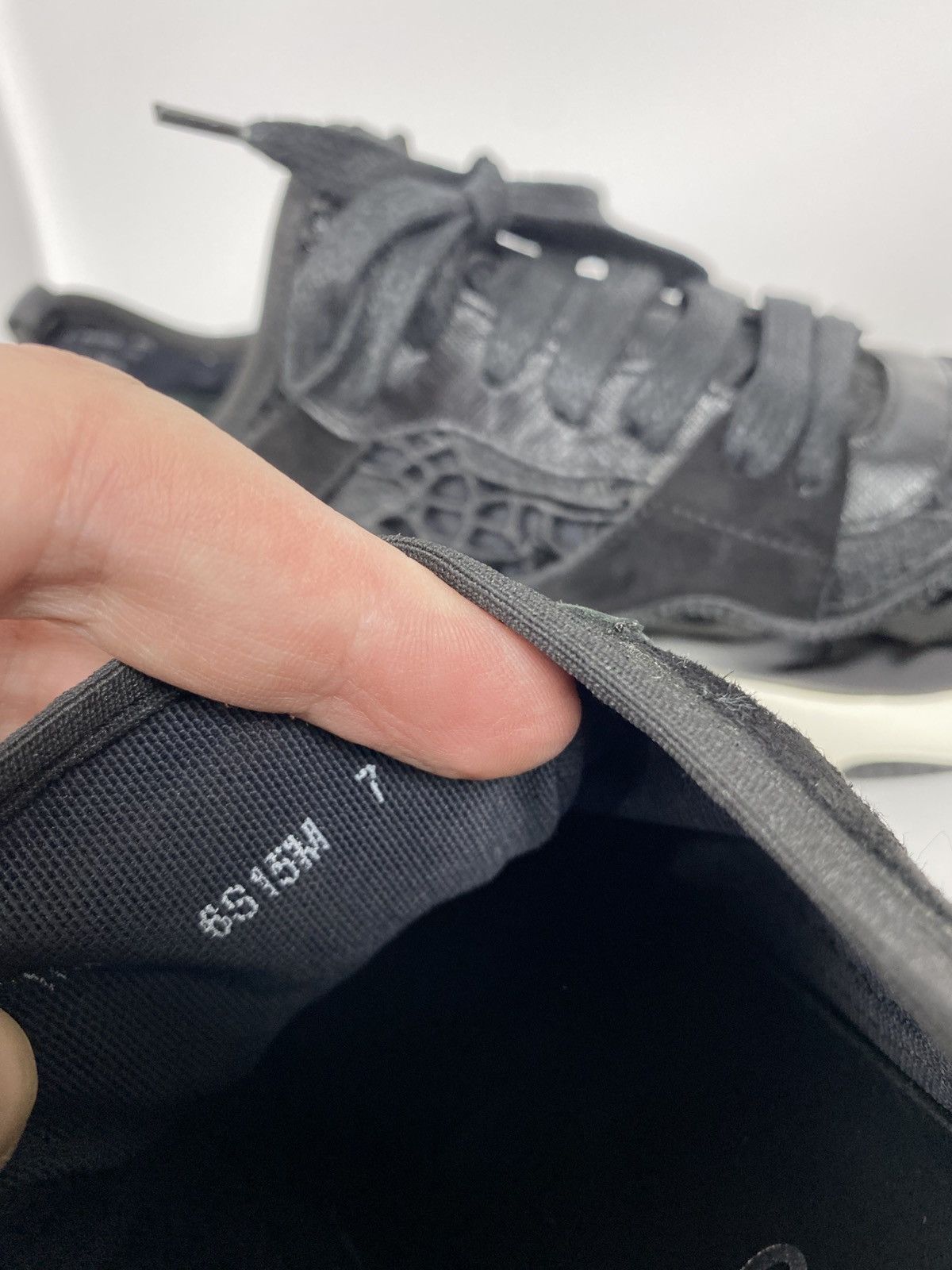 Salvatore Ferragamo Salvatore Ferragamo Efron Lace Sneakers size 7 Size US 7 / IT 37 - 10 Thumbnail