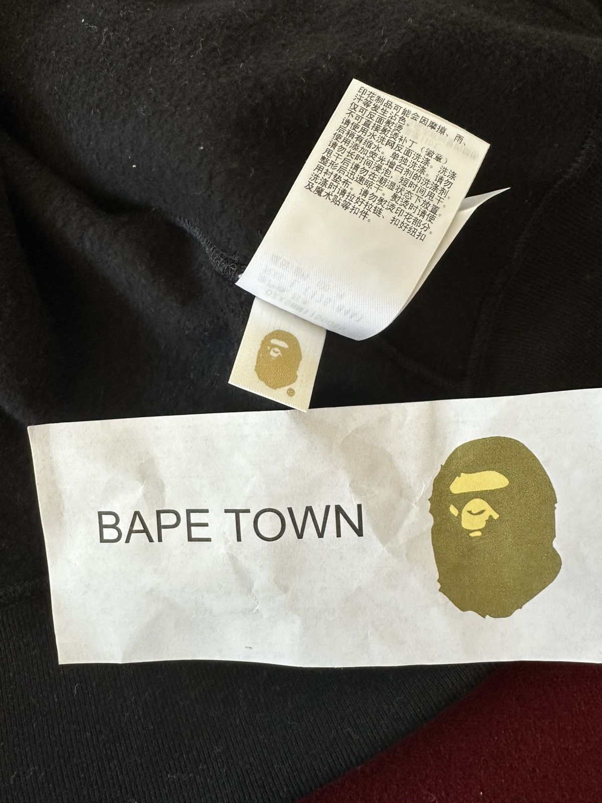 Bape 1ST CAMO SHARK FULL ZIP HOODIE (BLACK) Size US M / EU 48-50 / 2 - 5 Thumbnail