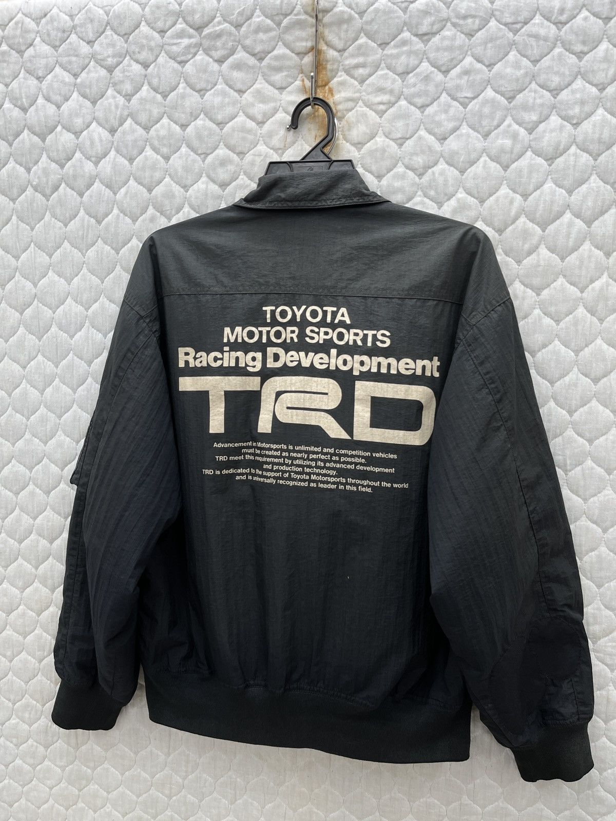 Sports Specialties 🔥🔥🔥STEALS TOYOTA TRD MOTOR SPORTS RACING BOMBER LIGHT JACKET Size US M / EU 48-50 / 2 - 6 Thumbnail