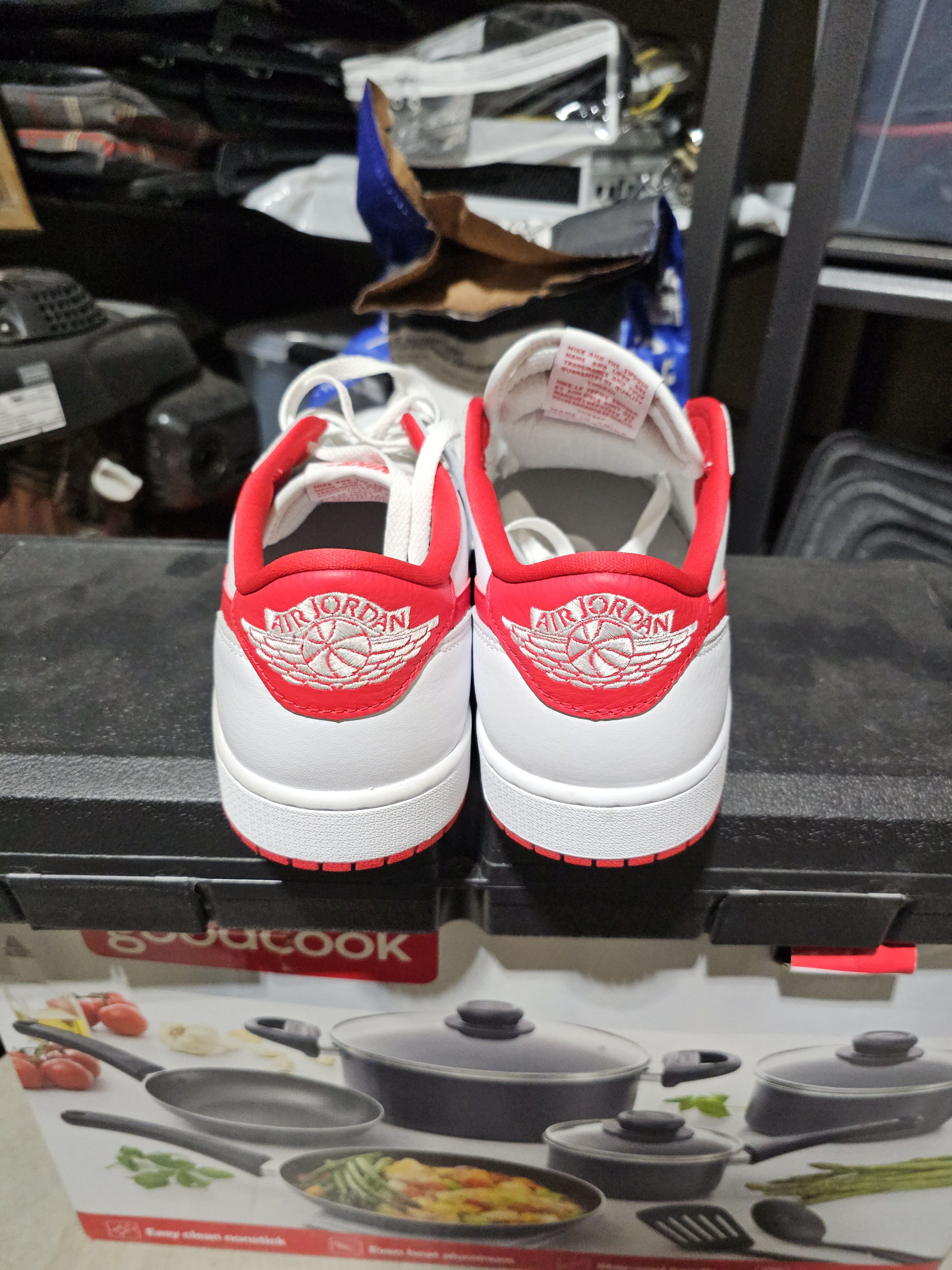 Jordan Brand × Nike Jordan 1 Retro Low OG 'University Red' Size US 13 / EU 46 - 3 Thumbnail