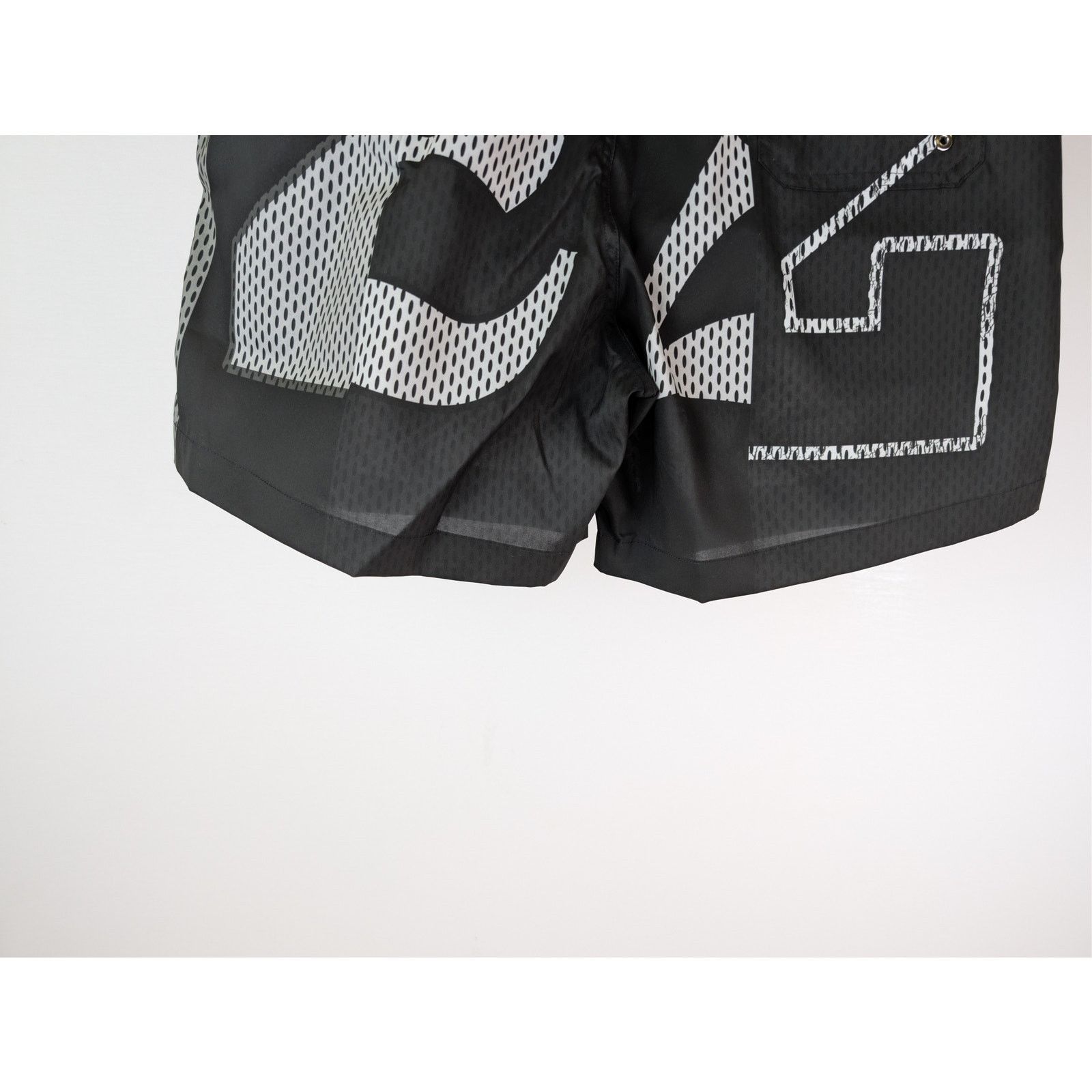 Amiri o1rshd1 Spliced Swim Trunk Shorts in Black Size US 34 / EU 50 - 13 Thumbnail