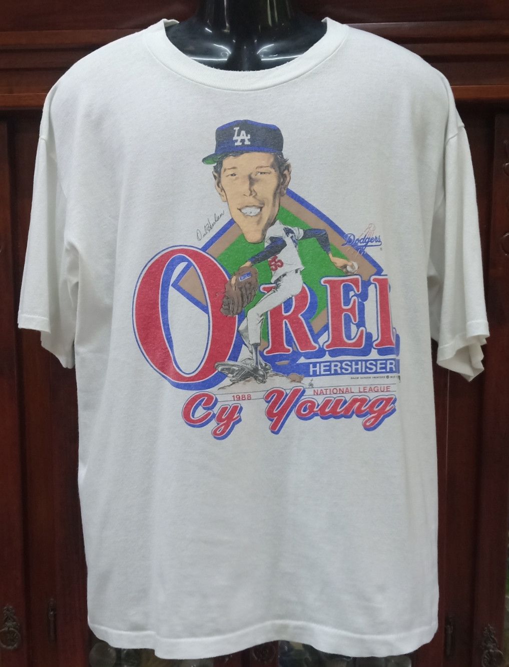 MLB Vintage 80s Orel Hershiser MLB LA Dodgers T-shirt Size US XL / EU 56 / 4 - 1 Thumbnail