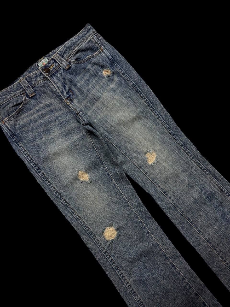 FLARE 90s Brappers Mudwash Distressed Ripped Insane Jeans
