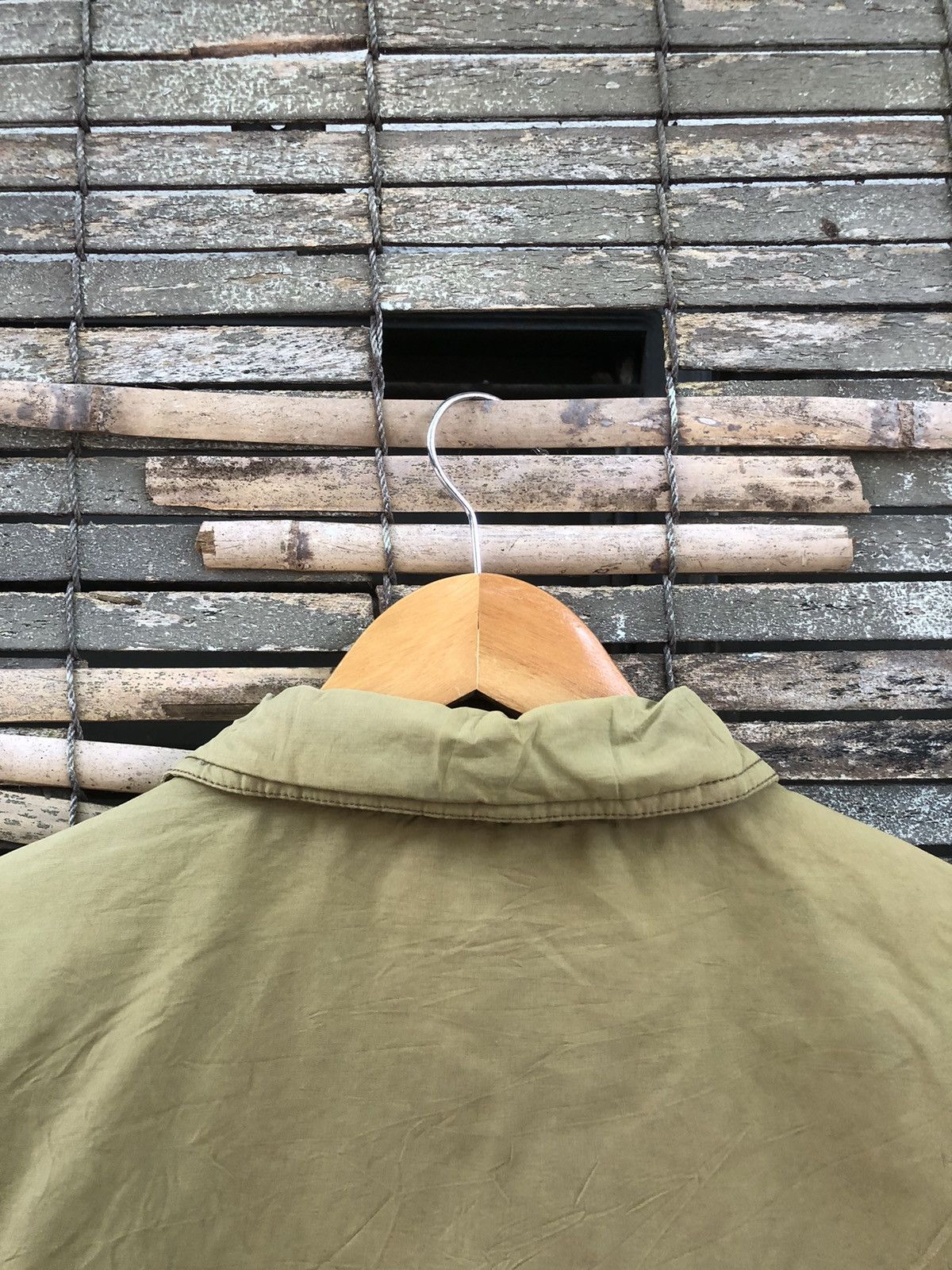 Tommy Hilfiger × Vintage Vintage Sunfaded Tommy Hilfiger Duck Canvas Jacket Size US L / EU 52-54 / 3 - 16 Thumbnail