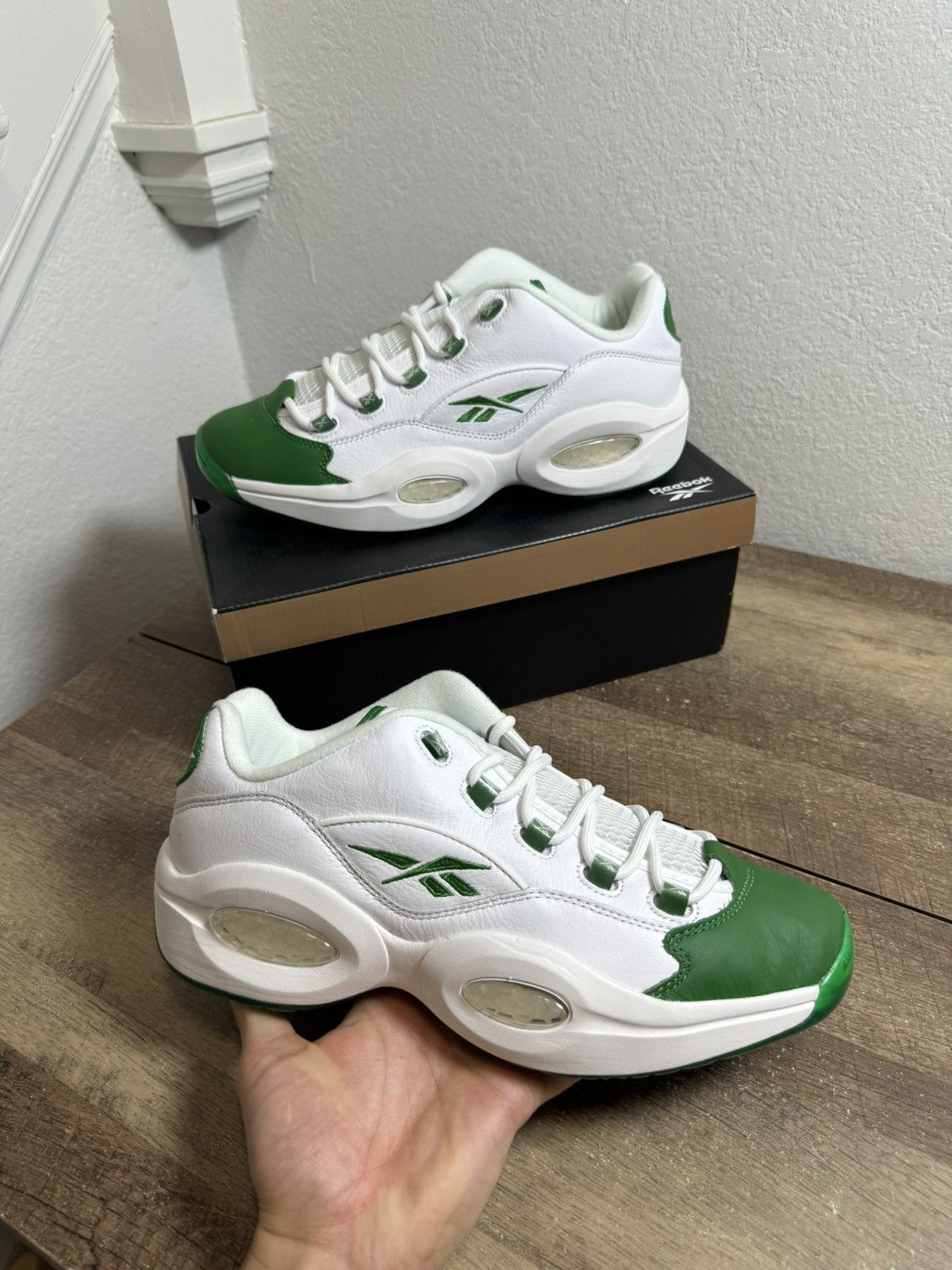 NEW Reebok Question Low Green Toe Size Men's White