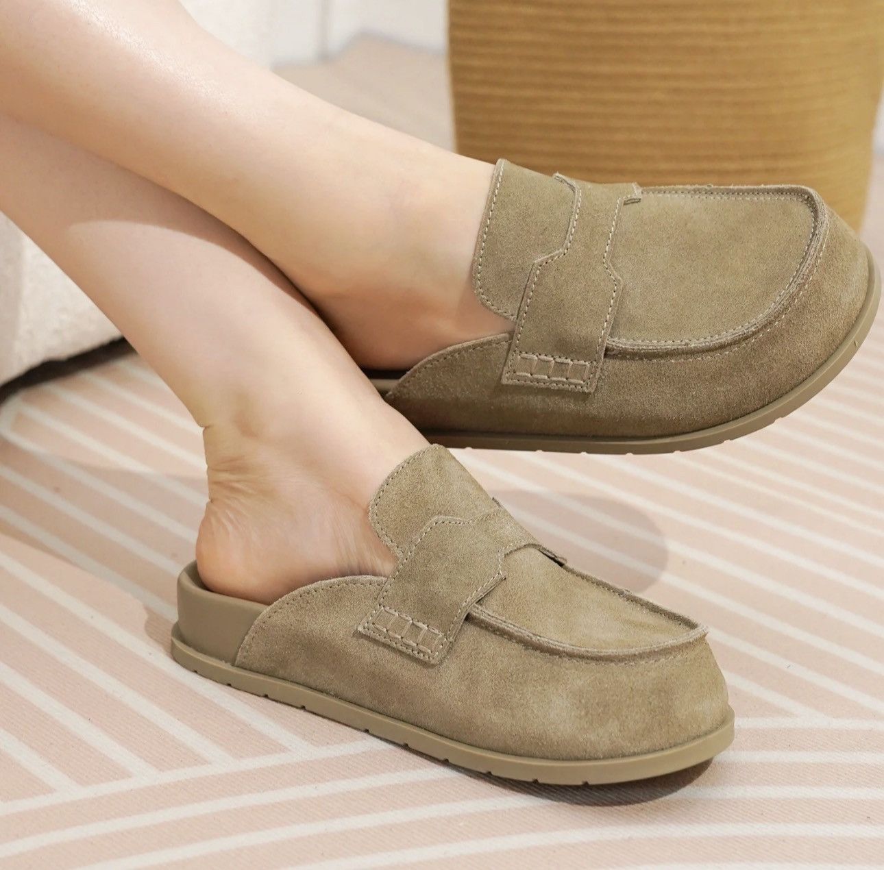 Other Protect Cloud Genuine Suede Womens Clogs-Arch Support size 8 Size US 8 / IT 38 - 1 Thumbnail