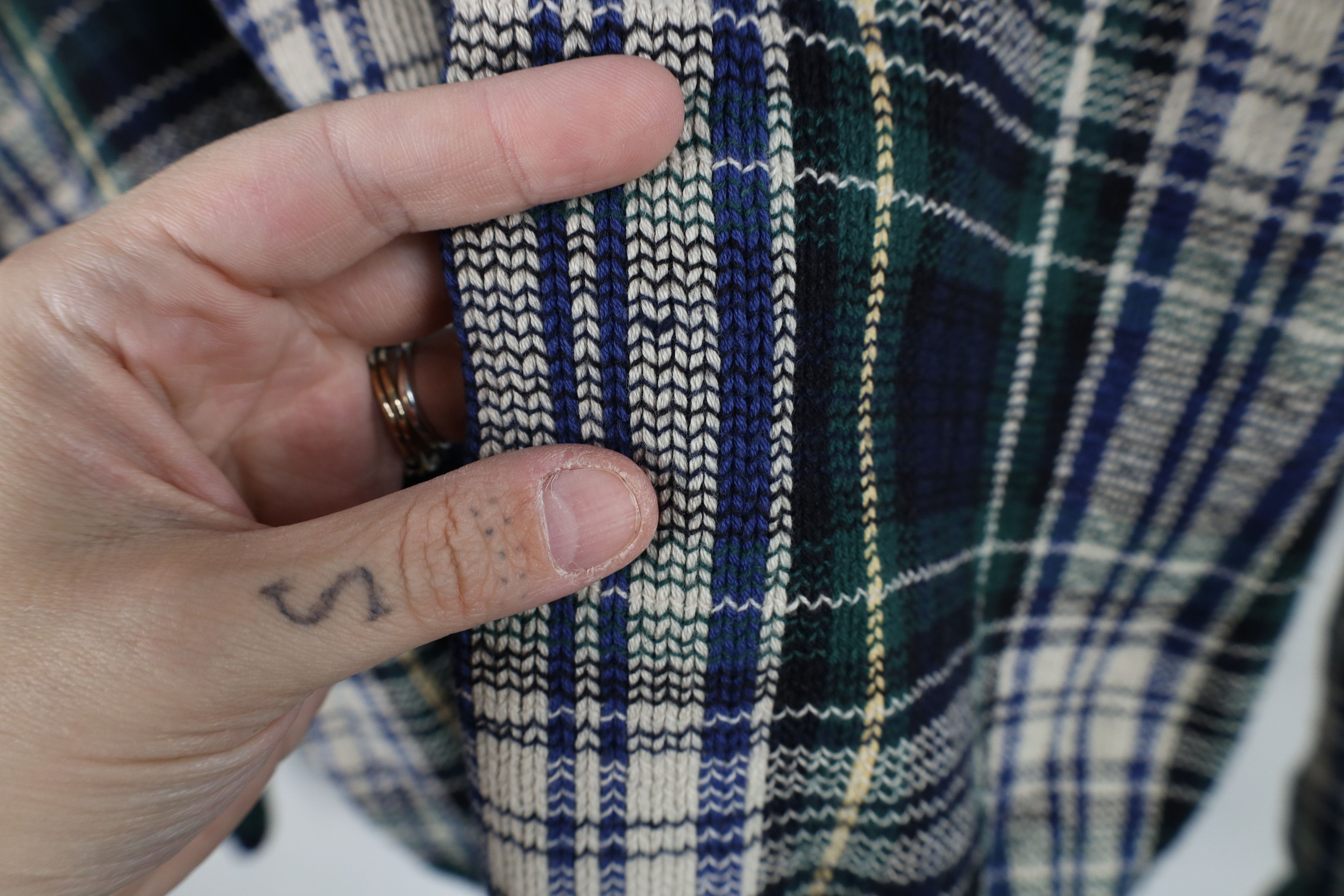 Vintage Vintage 90s Streetwear Cotton Knit Crewneck Sweater Plaid Size US M / EU 48-50 / 2 - 5 Thumbnail
