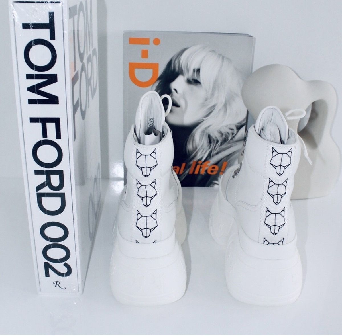 NAKED WOLFE NAKED WOLFE Spike White Leather Boots Size US 8 / IT 38 - 3 Thumbnail