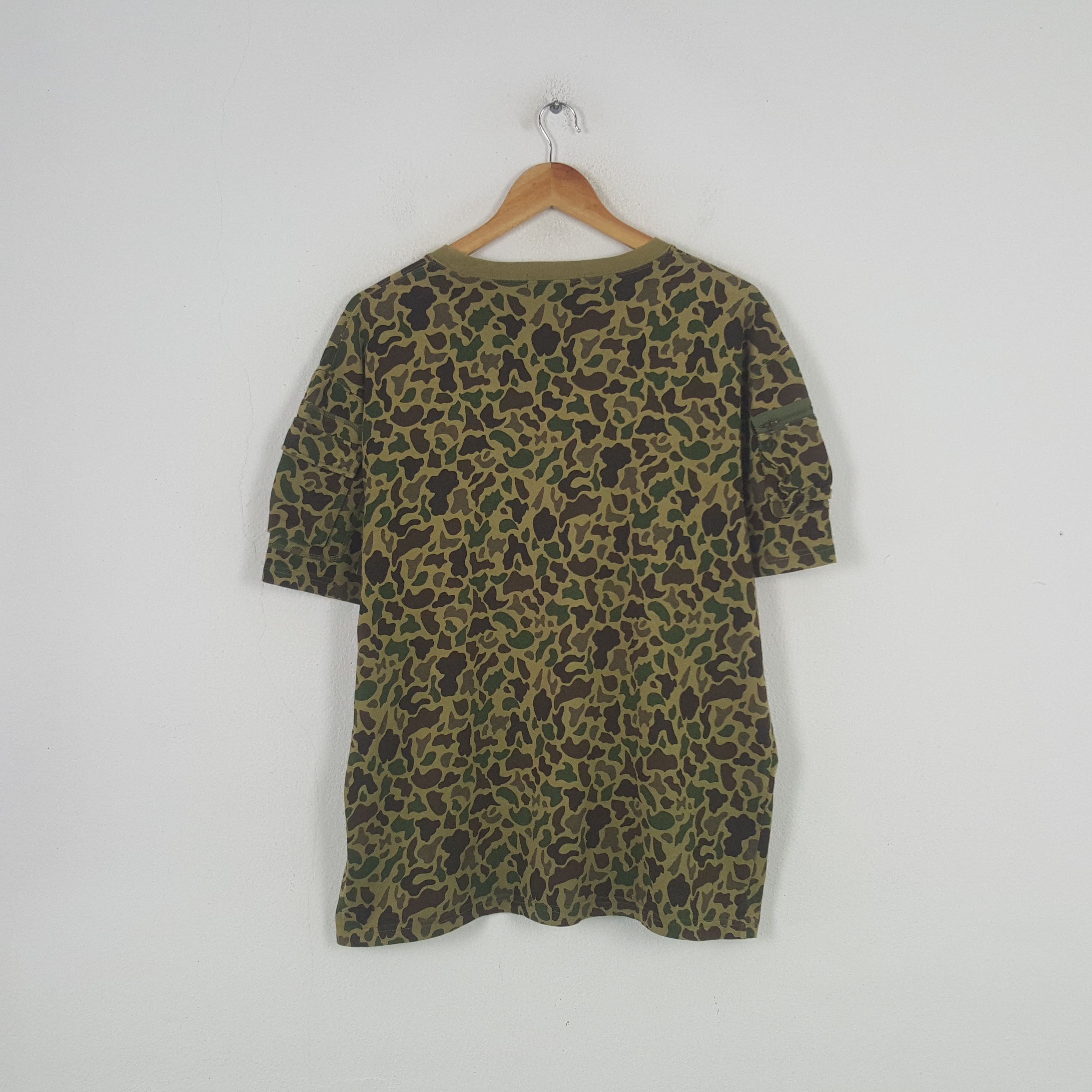 Global Work × Vintage Vintage Global Work Camo Military Style Tshirt C285N25 Size US XL / EU 56 / 4 - 3 Thumbnail