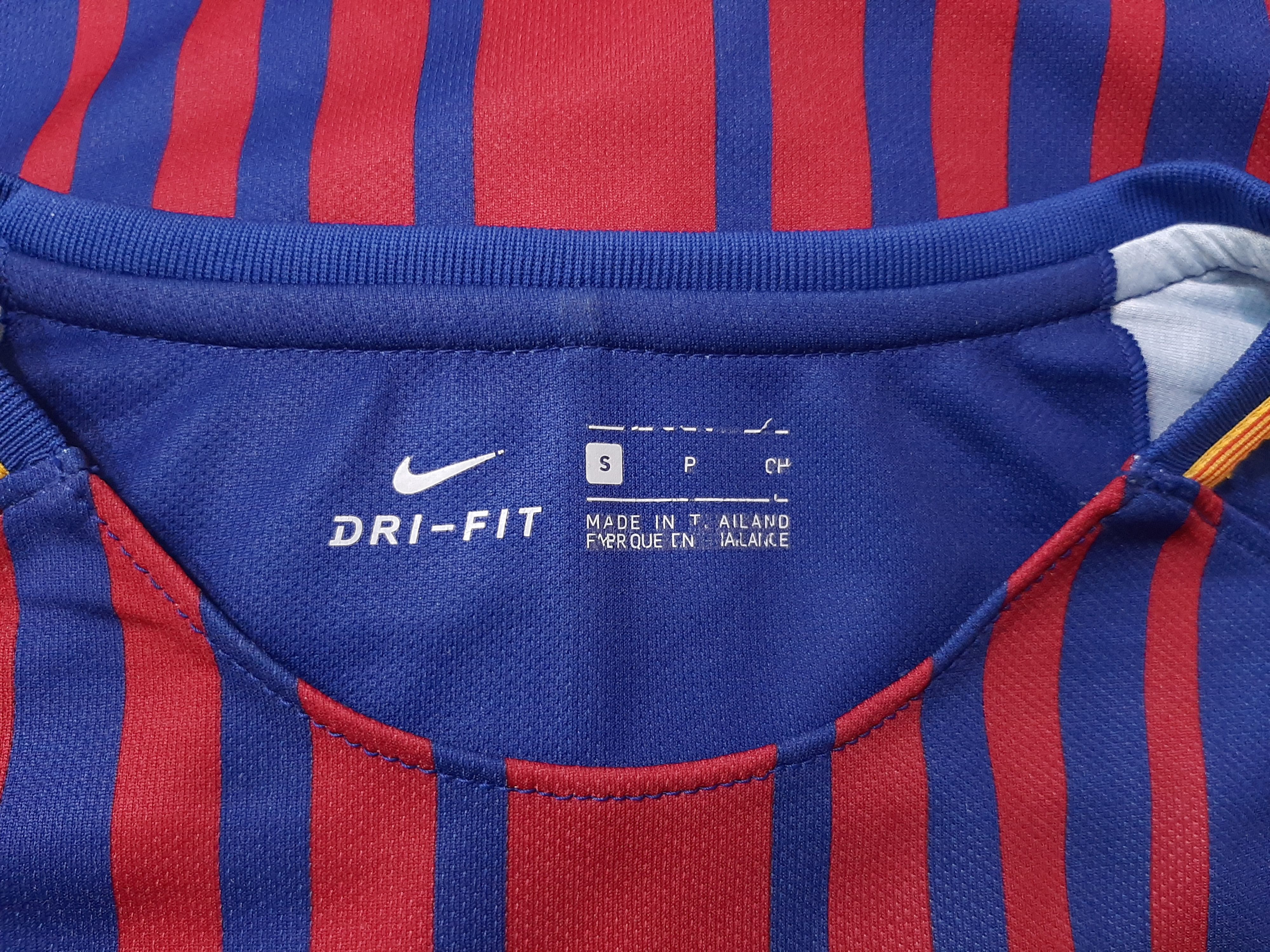 Nike Nike Barcelona Messi 2017/18 Home Jersey Men's Size S Size US S / EU 44-46 / 1 - 7 Thumbnail