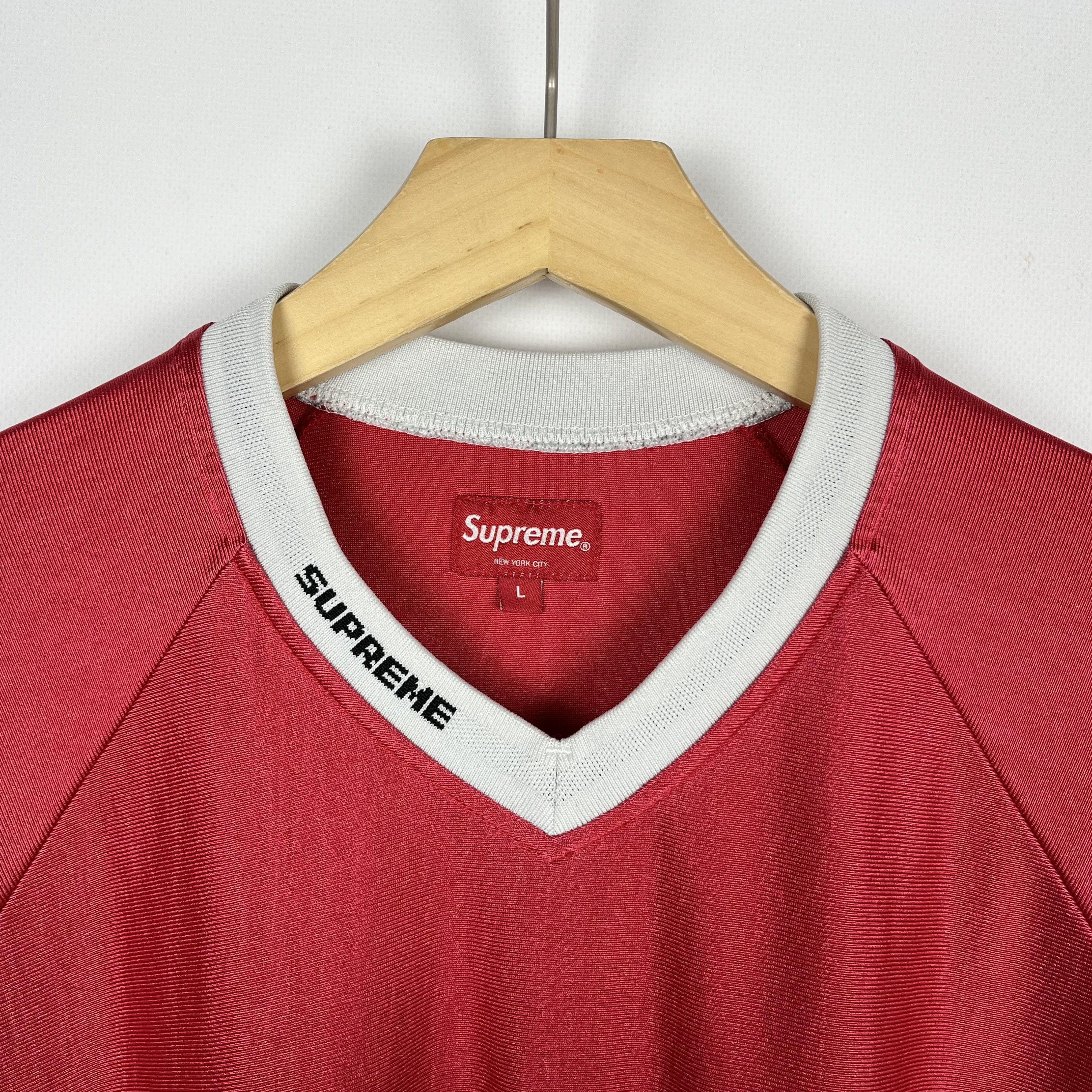 Supreme Supreme Dazzle Chest Stripe V Neck Jersey Shirt SS19 Size US L / EU 52-54 / 3 - 10 Thumbnail