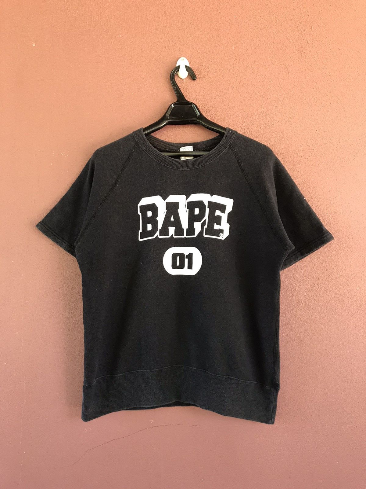Bape Bape S/S Crewneck Size US M / EU 48-50 / 2 - 1 Thumbnail