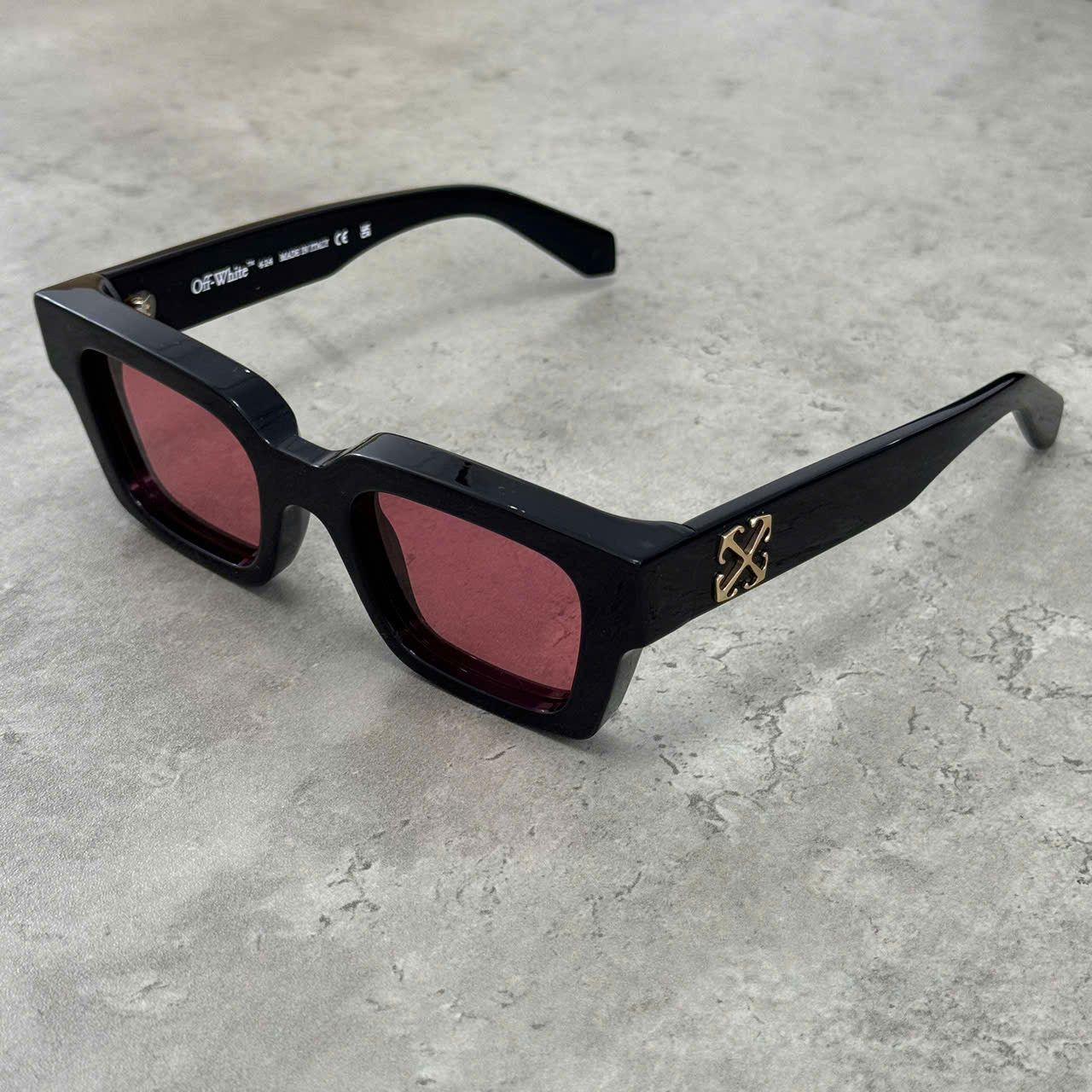 Off-White OFF WHITE Virgil Sunglasses BLACK/RED Size ONE SIZE - 1 Thumbnail