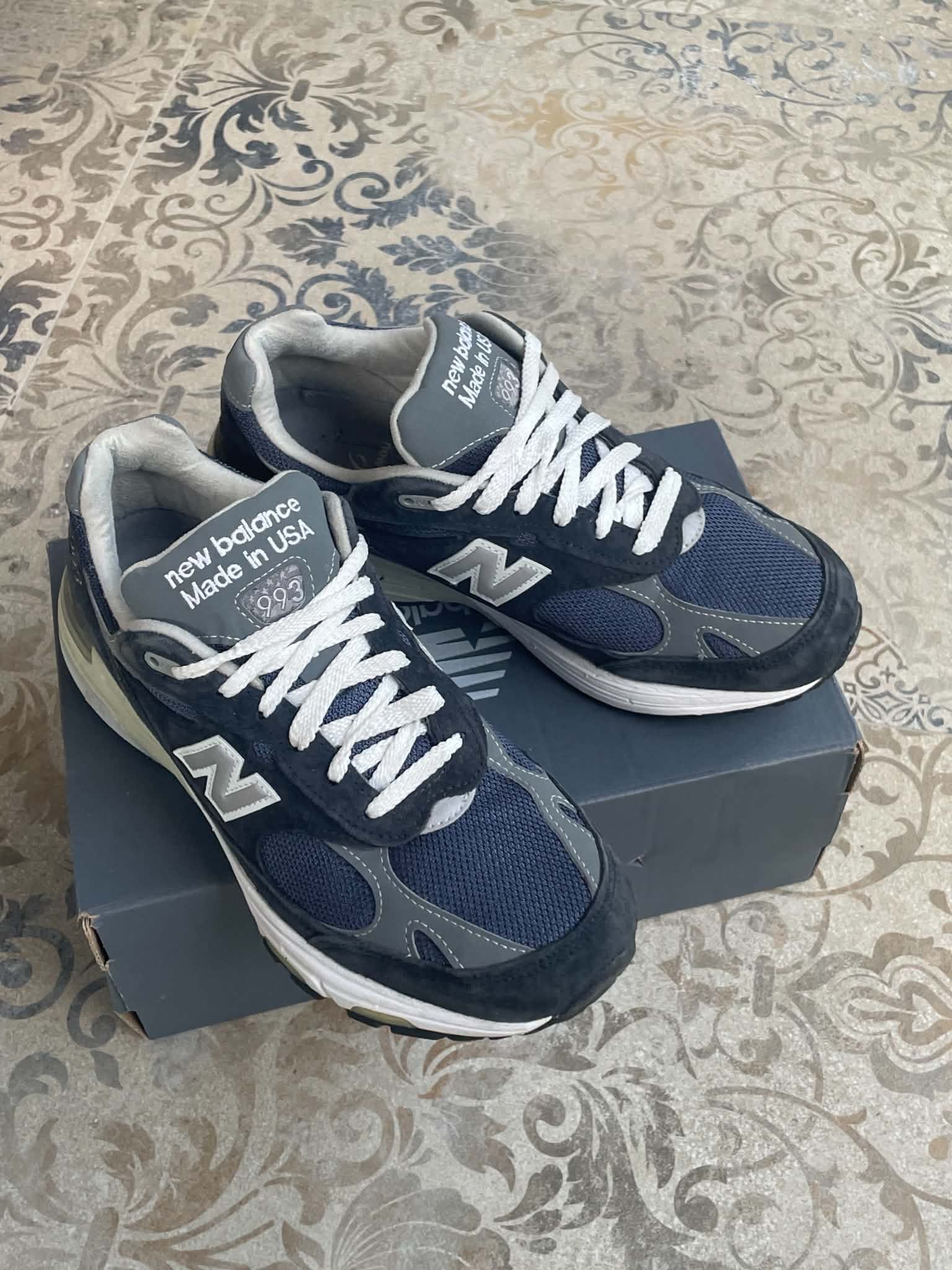 New Balance New Balance 993 MR993NV Made In USA kith Navy Size US 7.5 / EU 40-41 - 7 Thumbnail