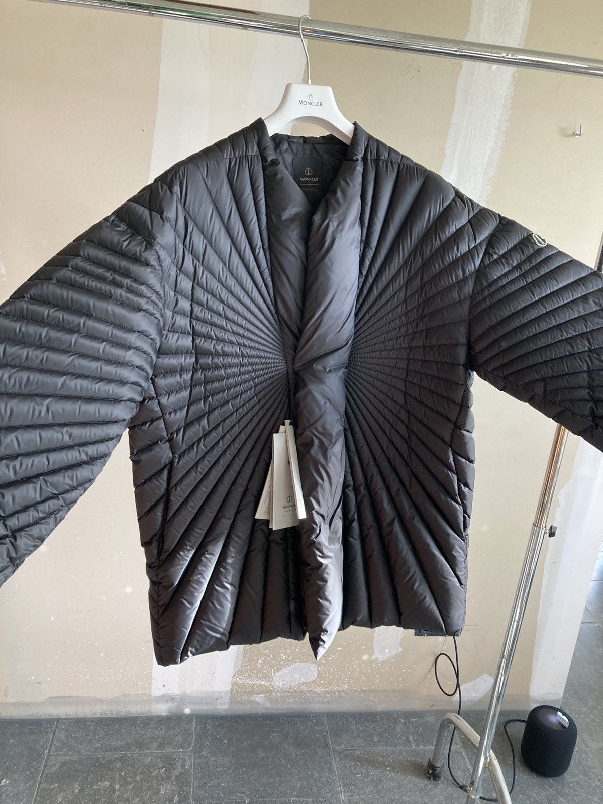 Moncler × Rick Owens BRAND NEW With Tags/ Rick Owens & Moncler Duvet Size US M / EU 48-50 / 2 - 2 Thumbnail