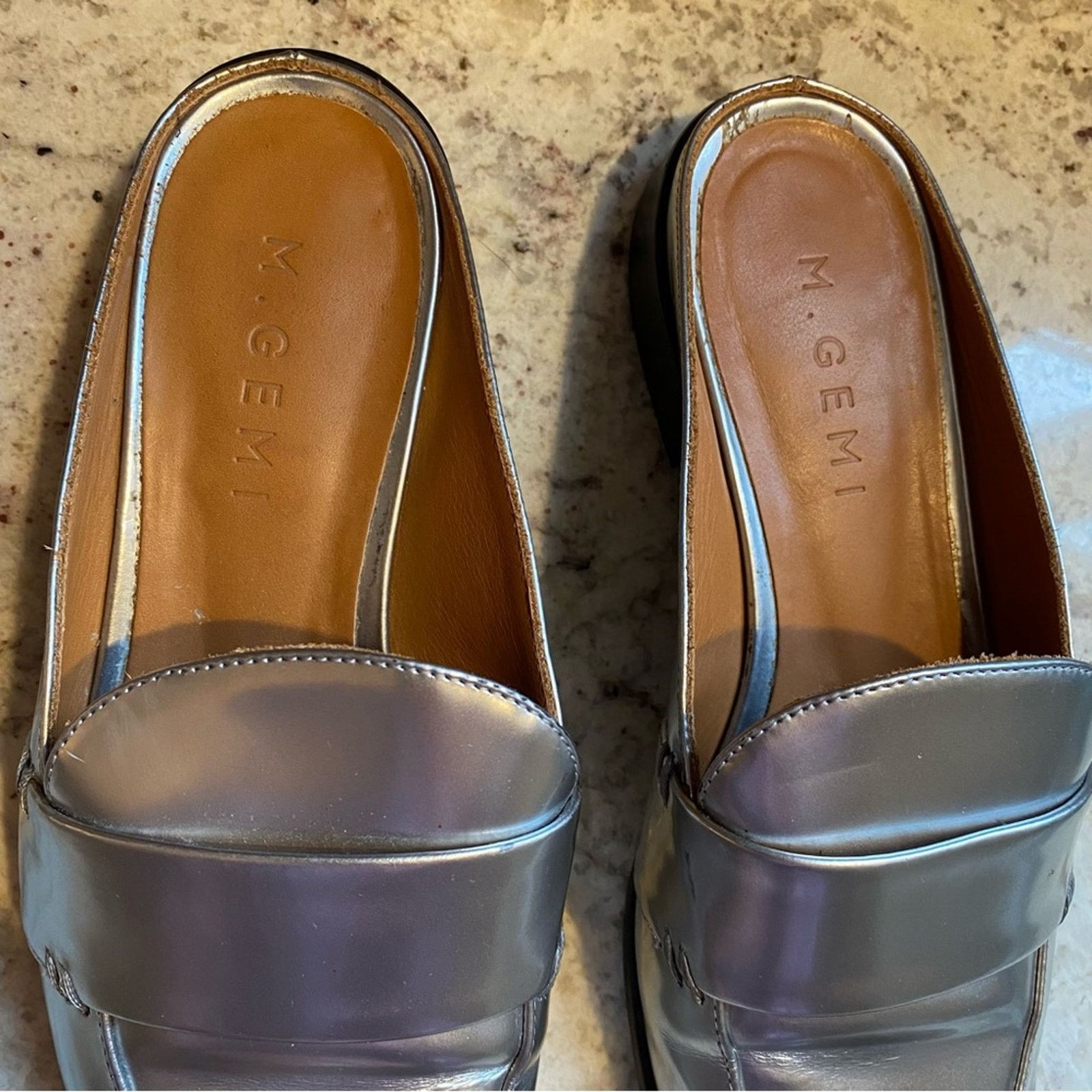 M.Gemi M. Gemi $278 The Pisa Silver Loafer Mule Size 35.5 US 5 Size US 5 / IT 35 - 7 Thumbnail
