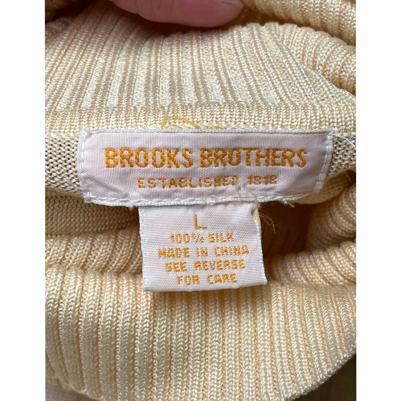 Brooks Brothers Brooks Brothers Womens Silk Ribbed Turtleneck Sweater Cream Beige Large Size L / US 10 / IT 46 - 2 Thumbnail