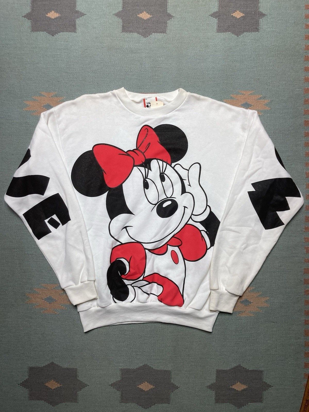 Disney × Vintage 90s sweatshirt Minnie Mouse spell out NWT DEADSTOCK large Size US L / EU 52-54 / 3 - 1 Thumbnail