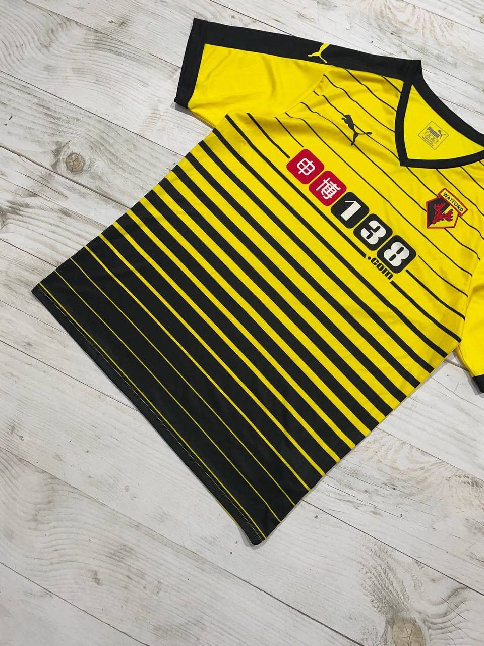 Puma Puma Watford 2015 2016 Home Shirt Soccer Jersey Football Size US L / EU 52-54 / 3 - 5 Thumbnail