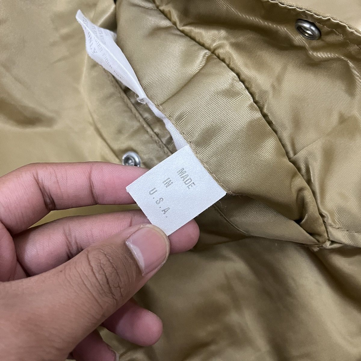 Alpha Industries Corinth Mfg.co - Vintage 80s Gold Ma-1 Fly Bomber Jacket Size US L / EU 52-54 / 3 - 12 Thumbnail