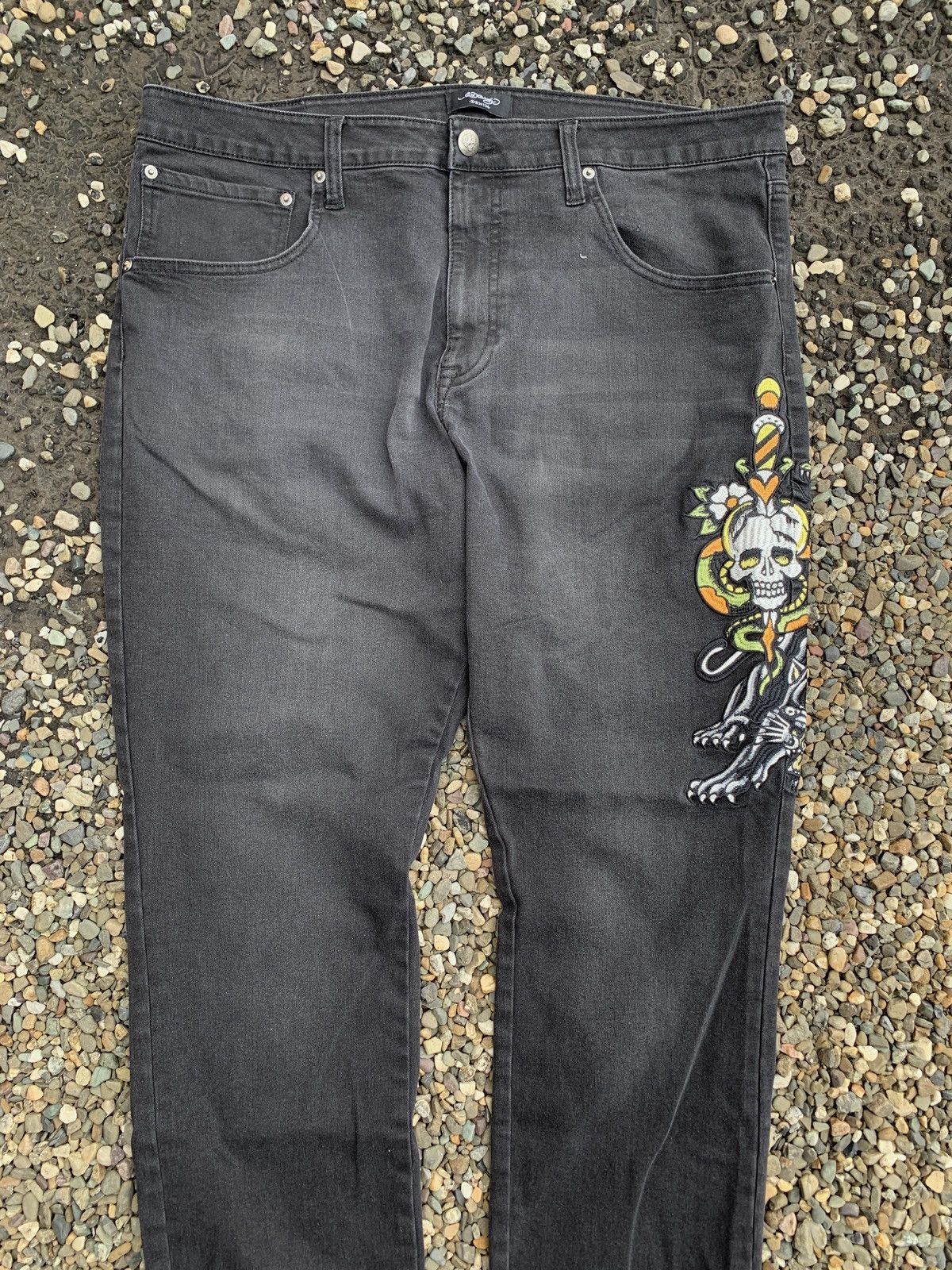 Ed Hardy Ed Hardy Dagger Skull Embroidered Patch Slim Taper Jeans Size US 40 / EU 56 - 2 Thumbnail