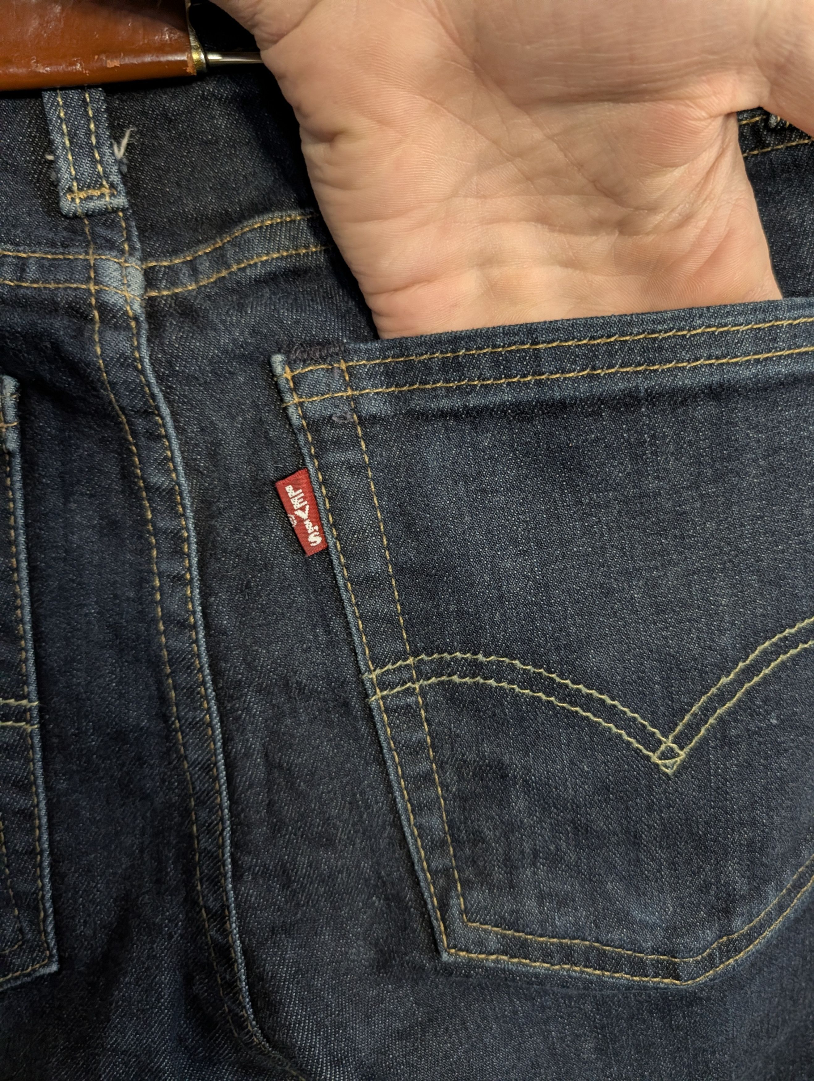 Levi's Big E leather patch 510 indigo Egyptian denim jeans Size US 29 - 6 Thumbnail