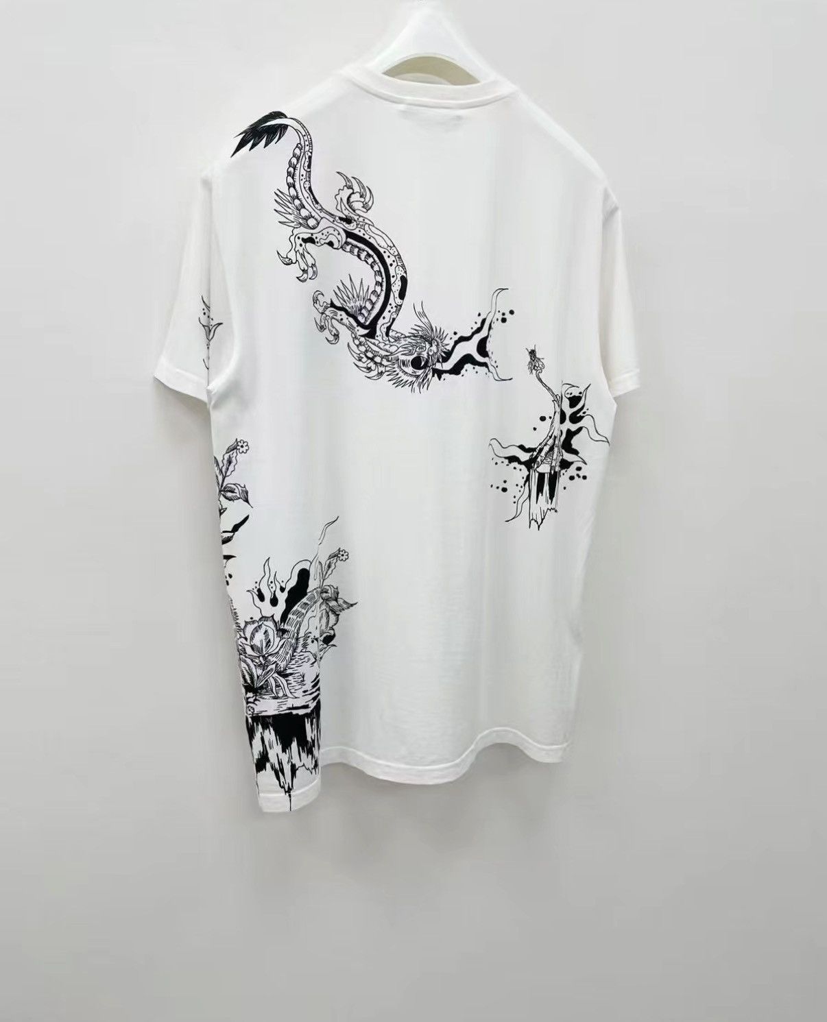 Givenchy GIVENCHY 100% Cotton Short Sleeve T-shirt J30 Size US M / EU 48-50 / 2 - 6 Thumbnail