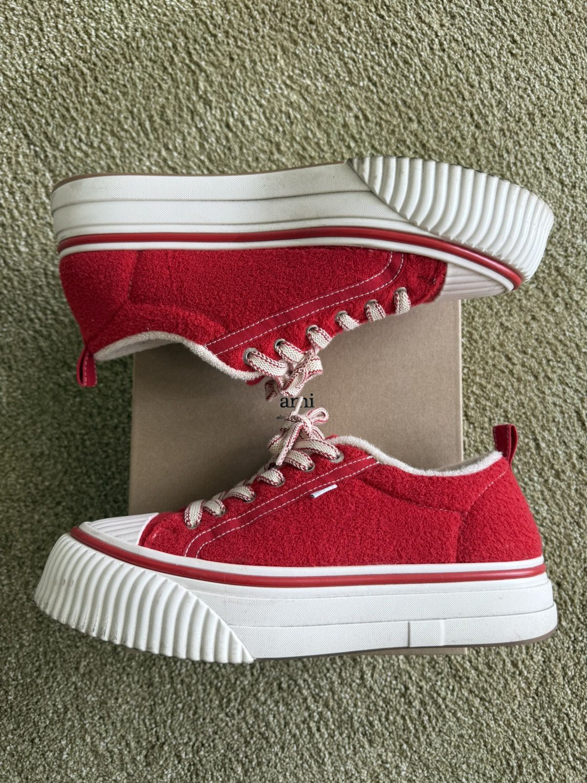 AMI AMI Paris Low Top 1980 Sneakers Red size 44 Size US 11 / EU 44 - 2 Thumbnail