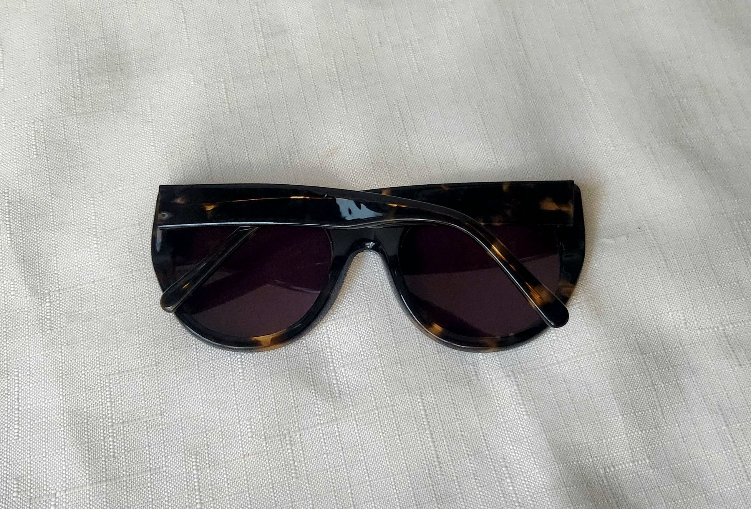 RAEN Raen Women's Brindle Tortoise Sunglasses 53021-140 CatEye Size ONE SIZE - 7 Thumbnail