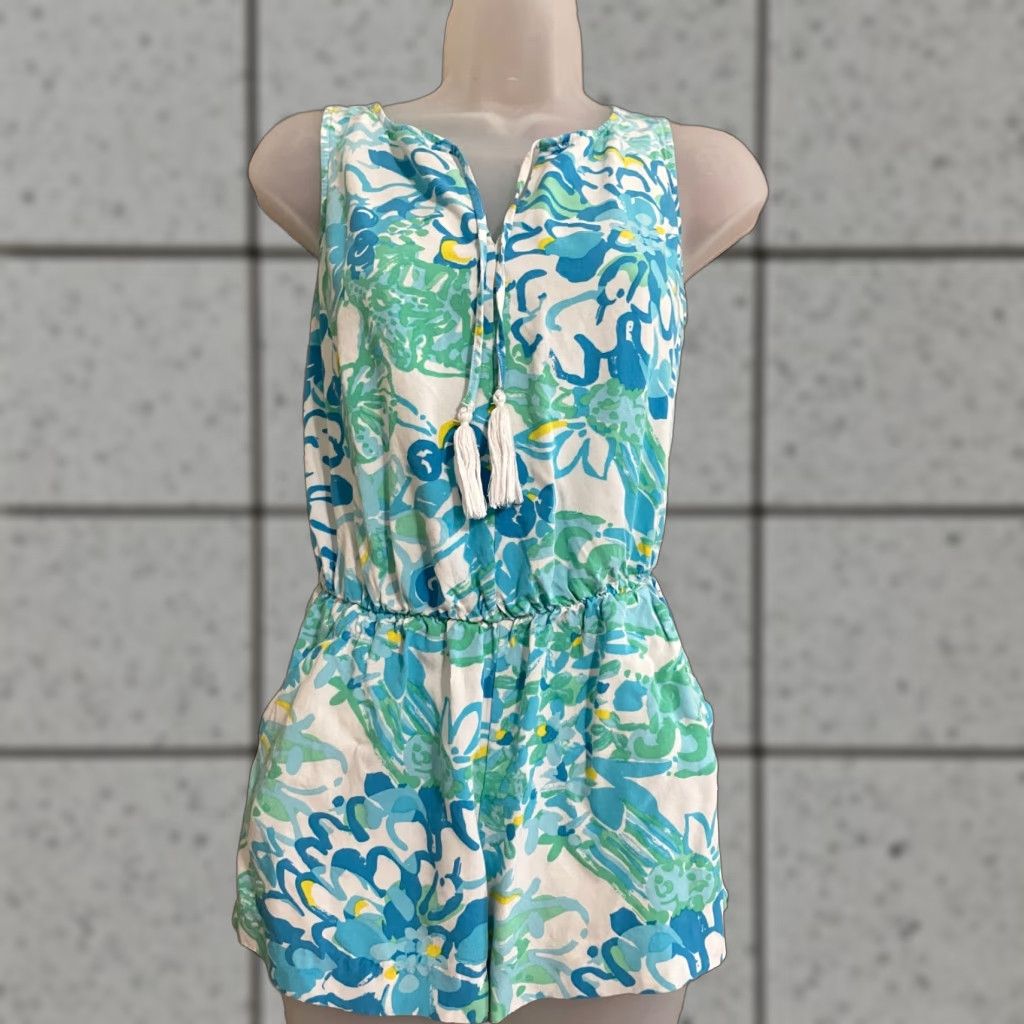 Lilly Pulitzer Lilly Pulitzer Tassel Romper XXS Blue Green Floral Romper Women Sleeveless V-Neck Casual Preppy Belt Knit? Size 24" / US 00 / IT 34 - 1 Thumbnail