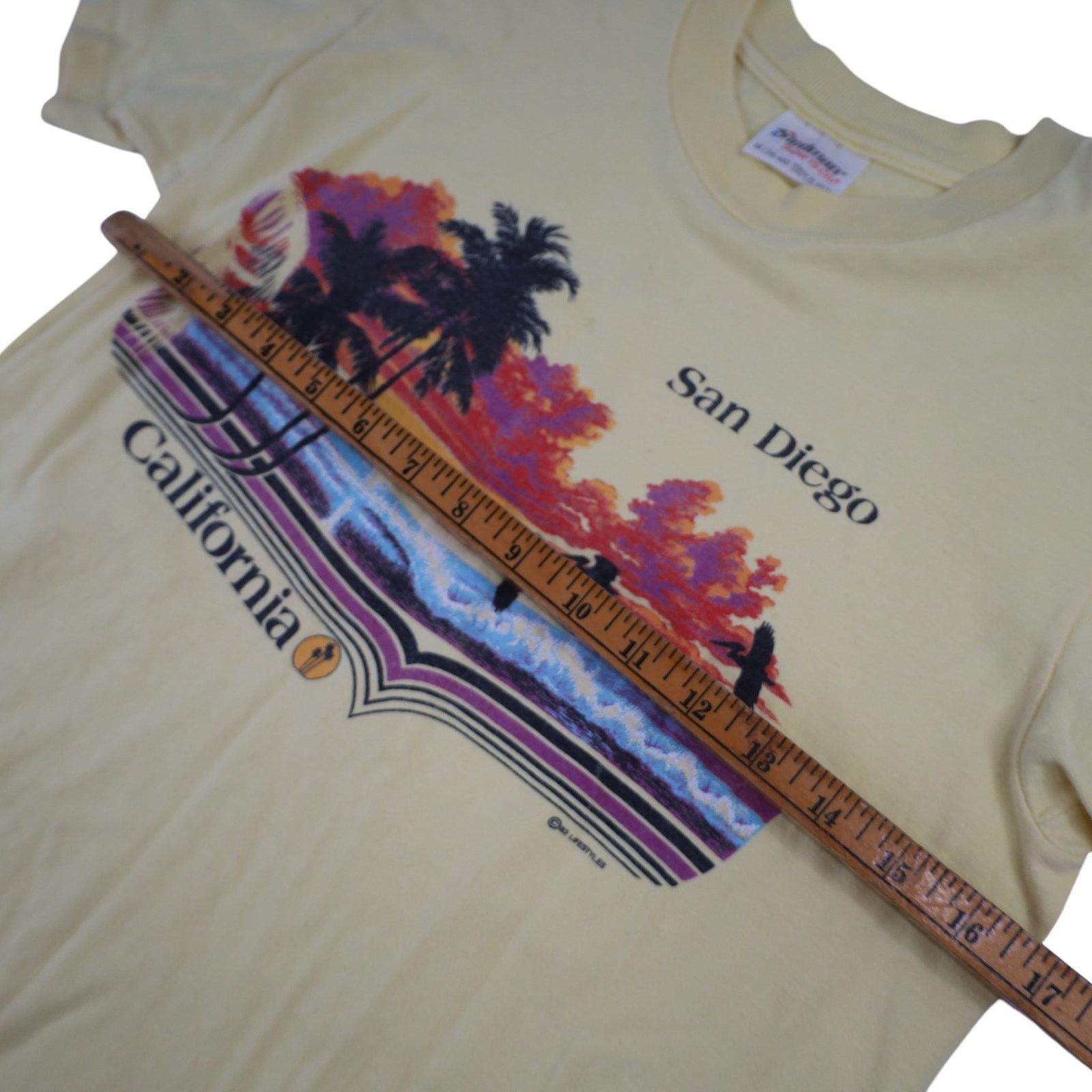 Vintage Vintage '82 San Diego California Graphic Tourist T Shirt Size US M / EU 48-50 / 2 - 8 Thumbnail